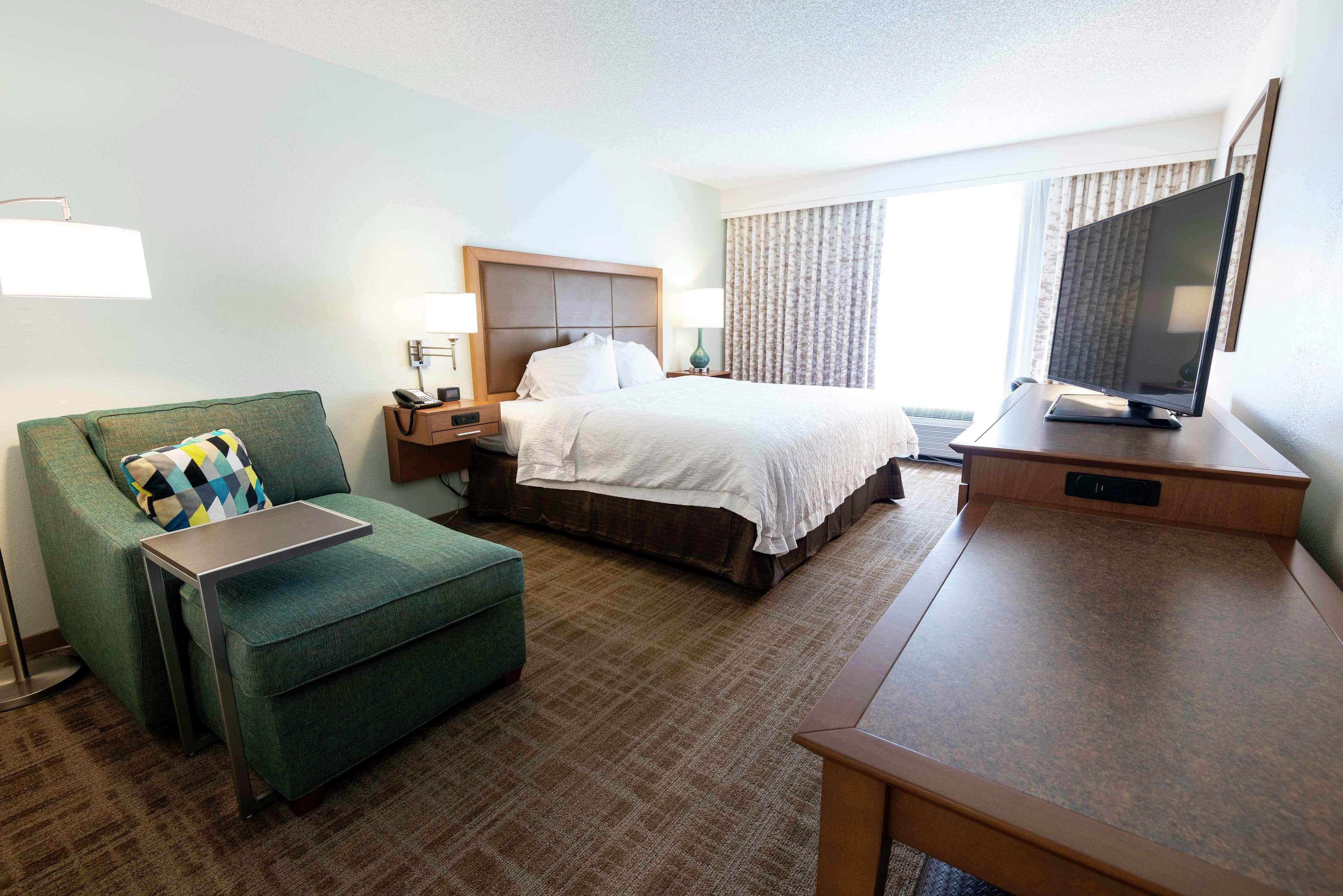 Hampton Hotel 4*