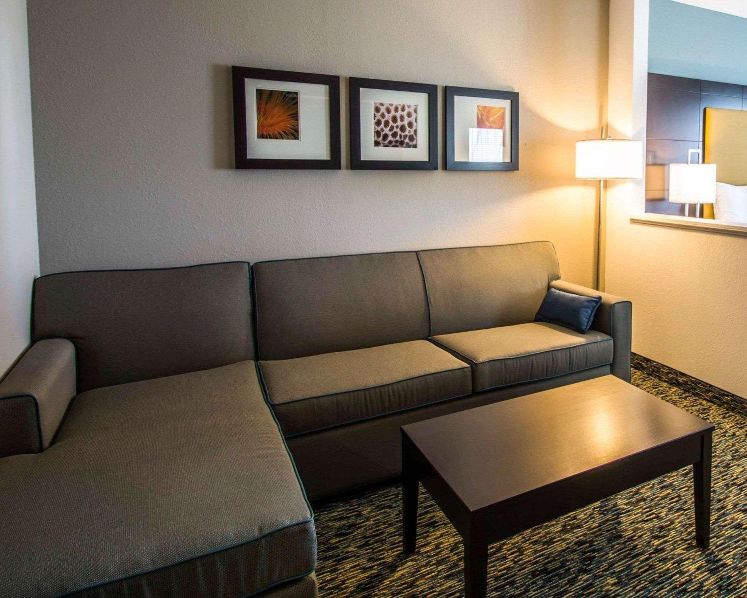Hotel Comfort Lauderdale Airport South & Cruise Port Dania Beach