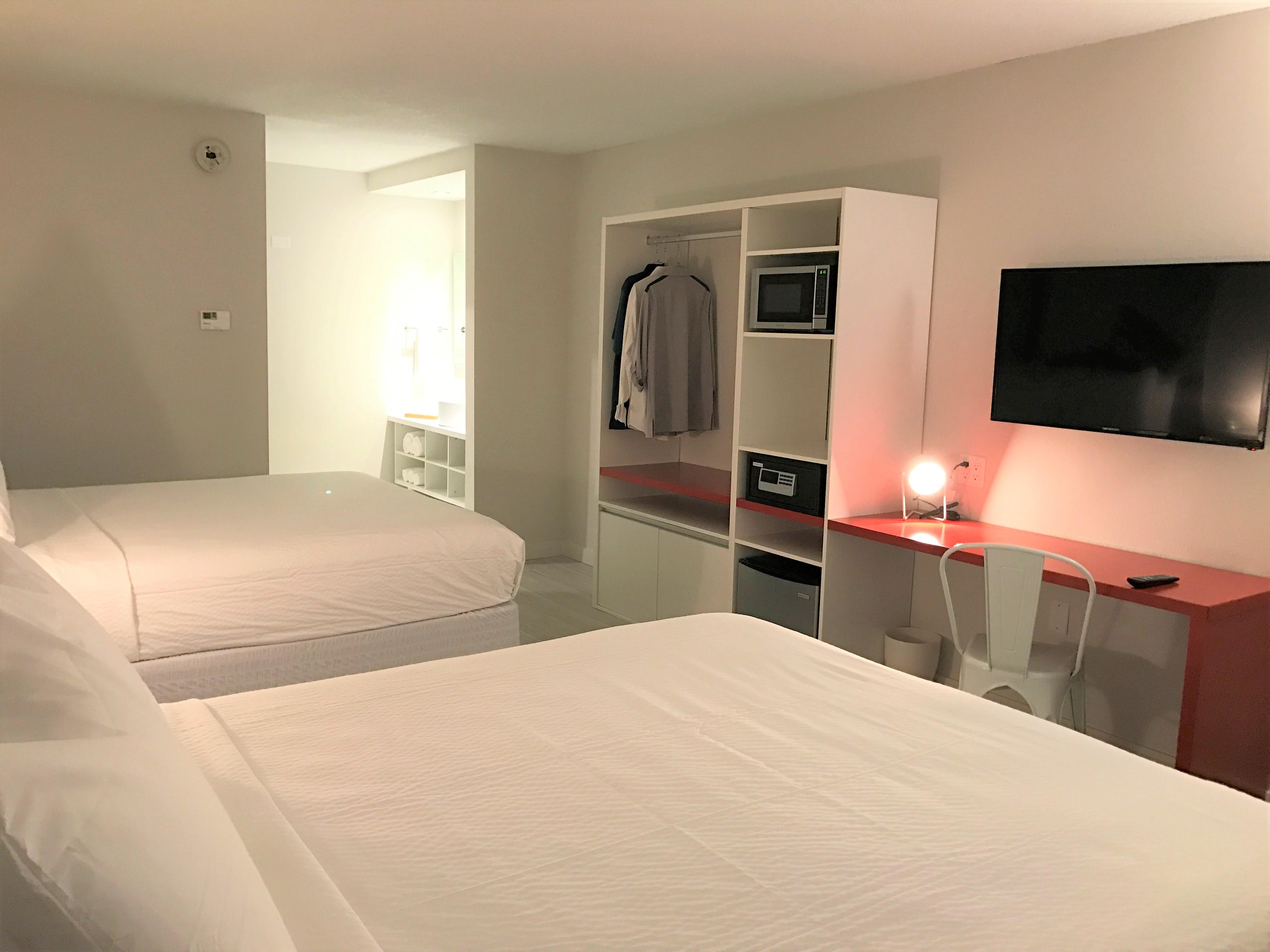 Greenpoint Hotel 3*