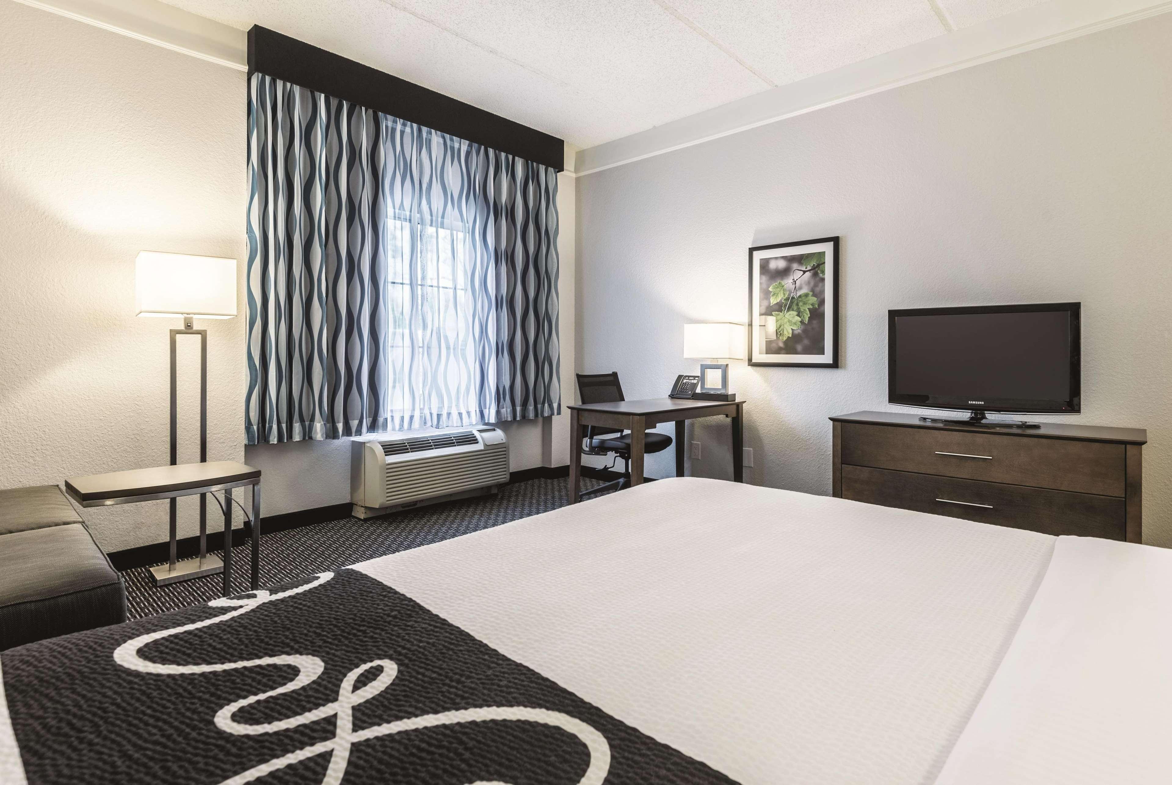 La Quinta By Wyndham Orlando Mary Hotel
