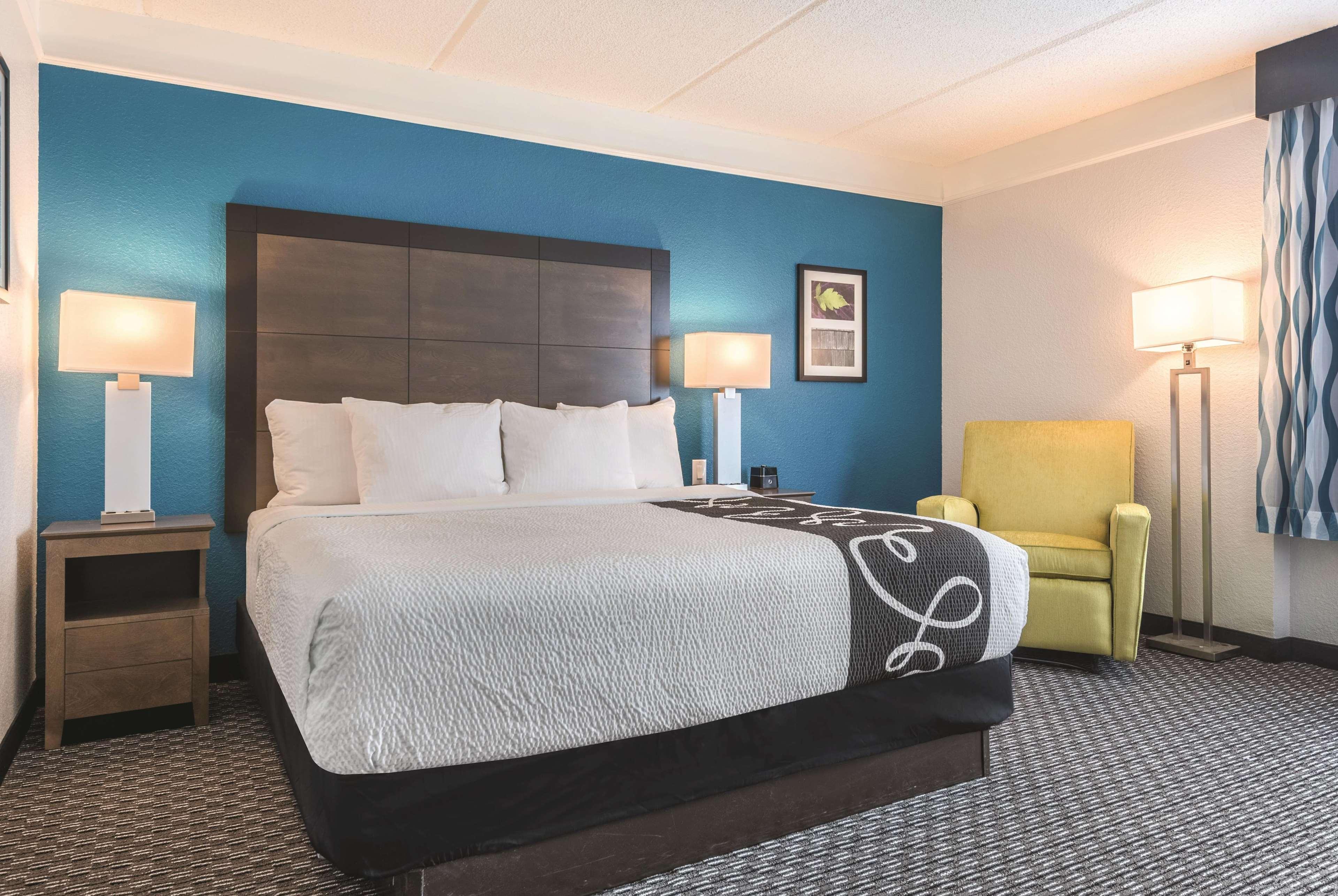 Hotel La Quinta By Wyndham Orlando Mary 3*