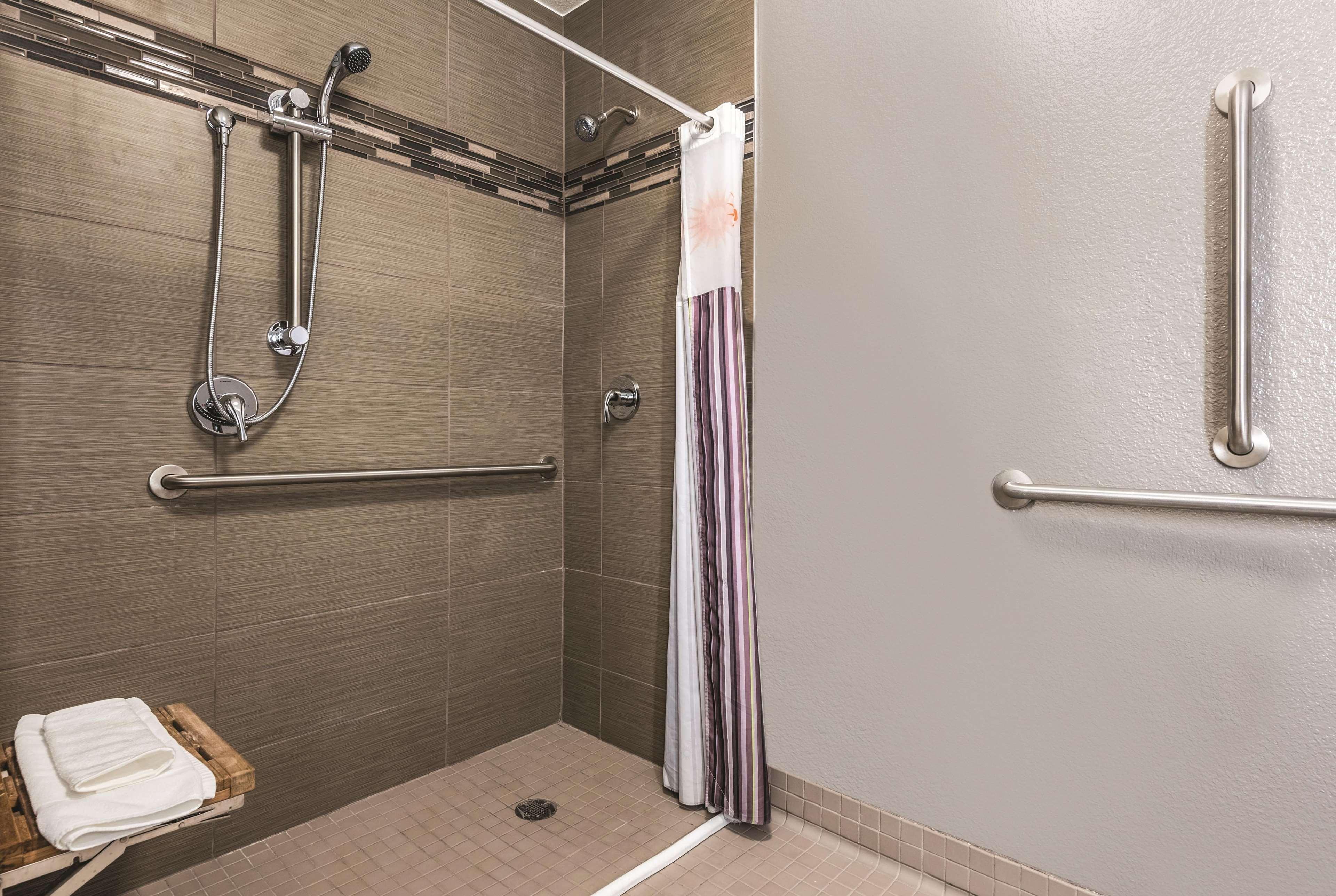 Hotel La Quinta By Wyndham Orlando Mary 3*