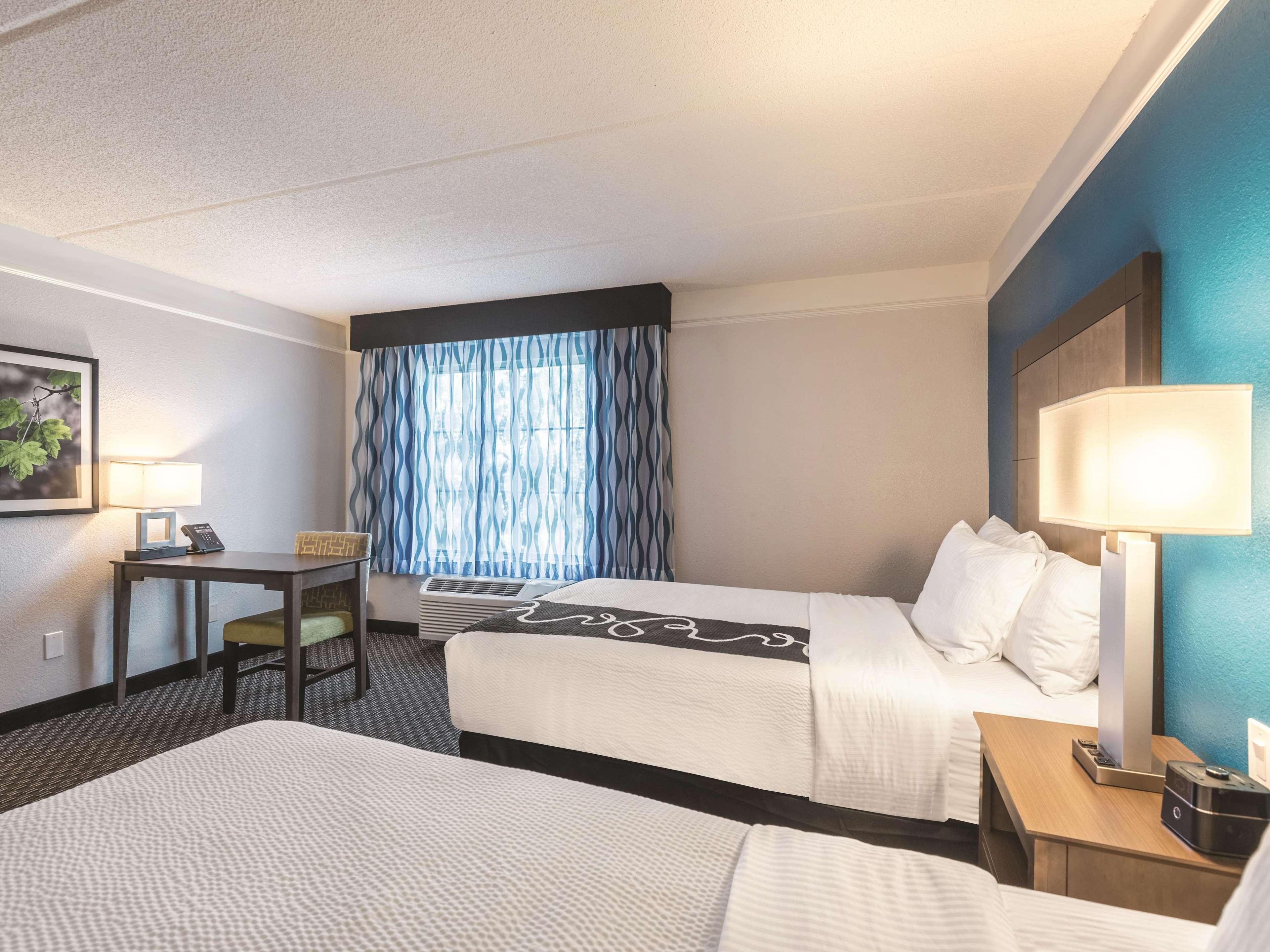 Hotel La Quinta By Wyndham Orlando Mary 3*