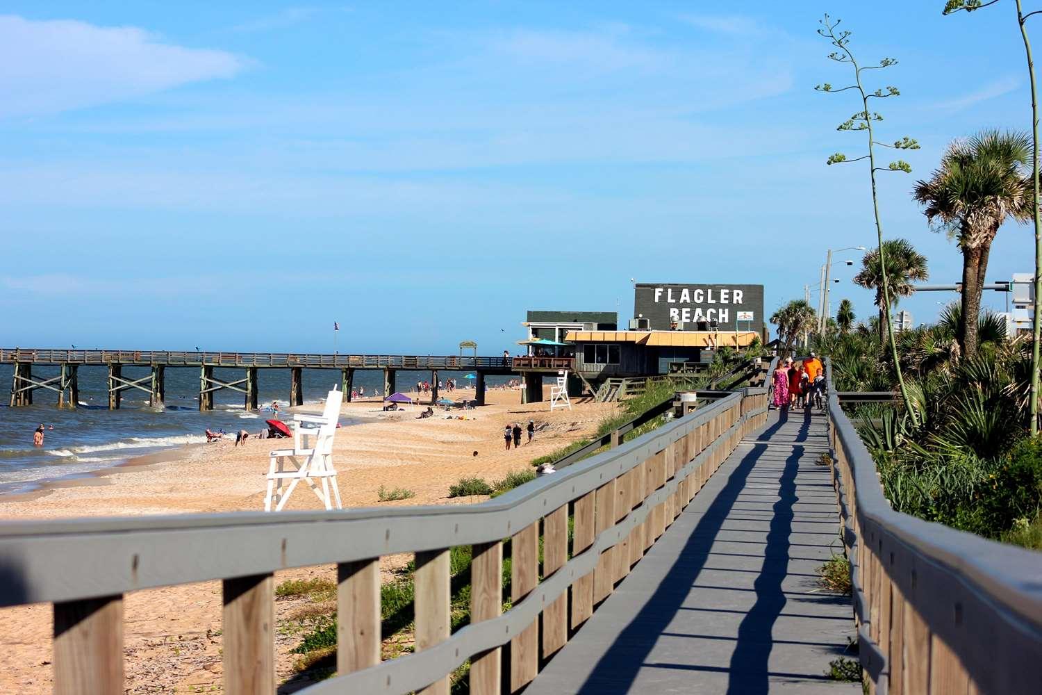 Western Flagler Area & Hotel 2*