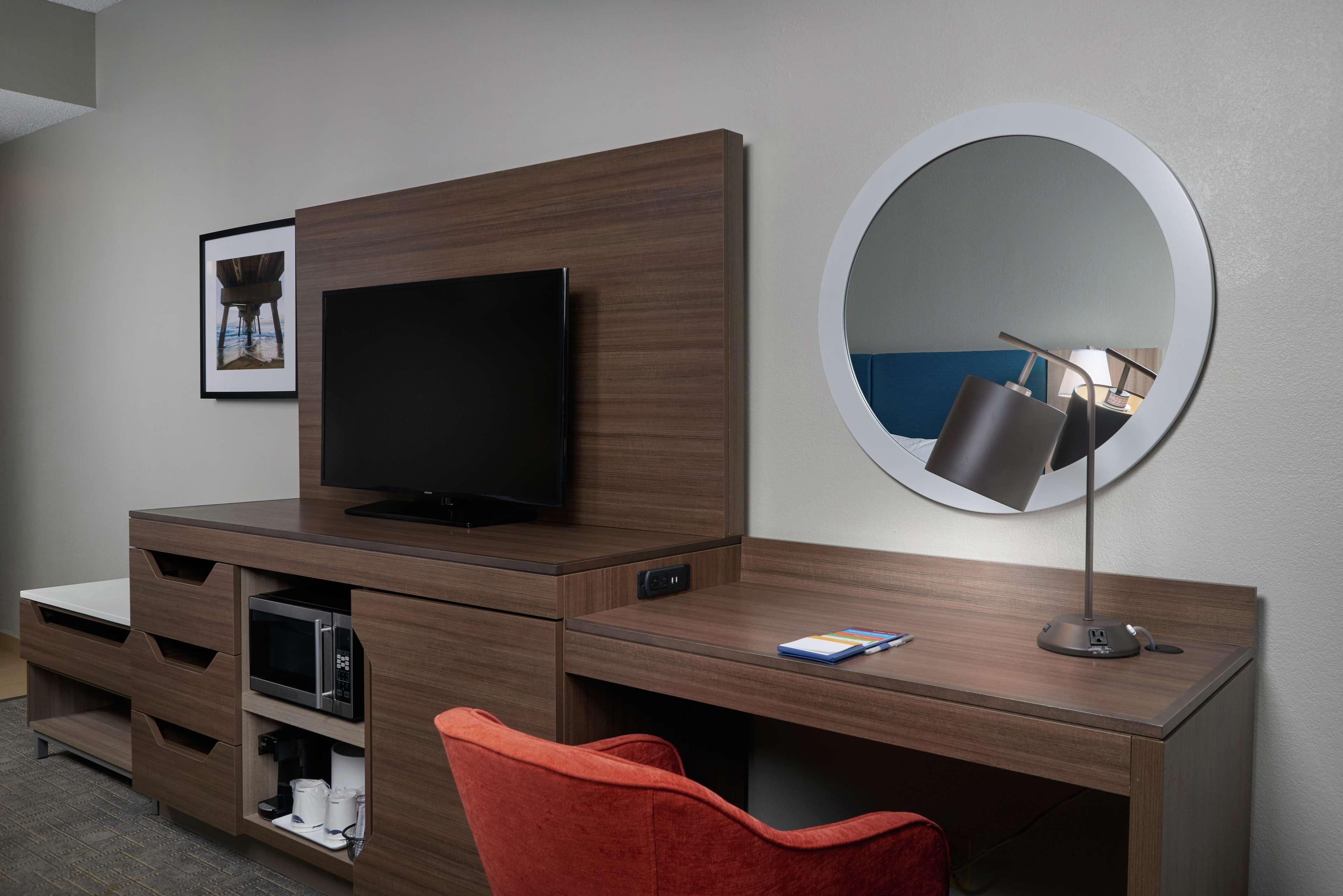 Hotel Hampton Juno