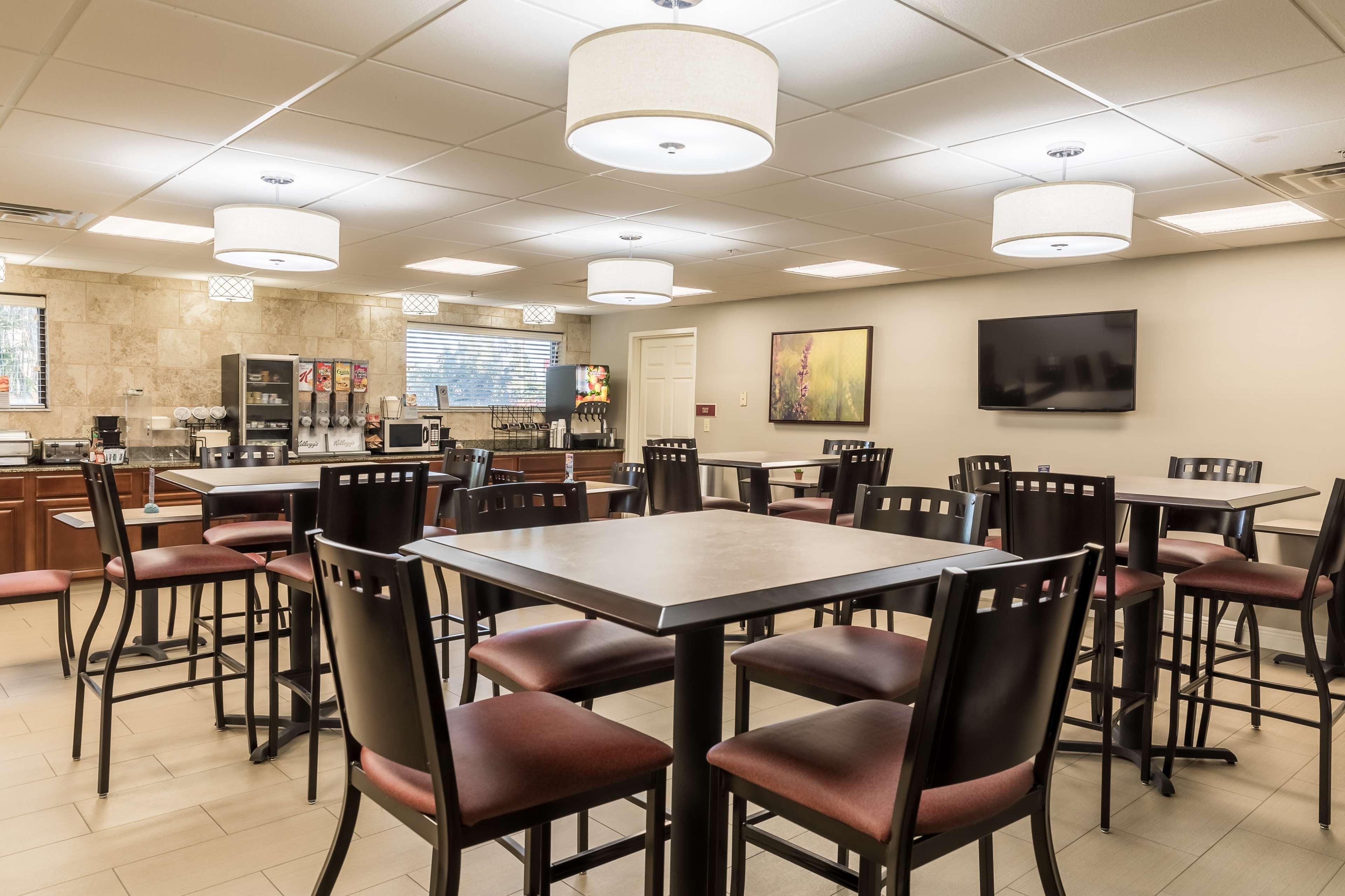 Hotel Western &