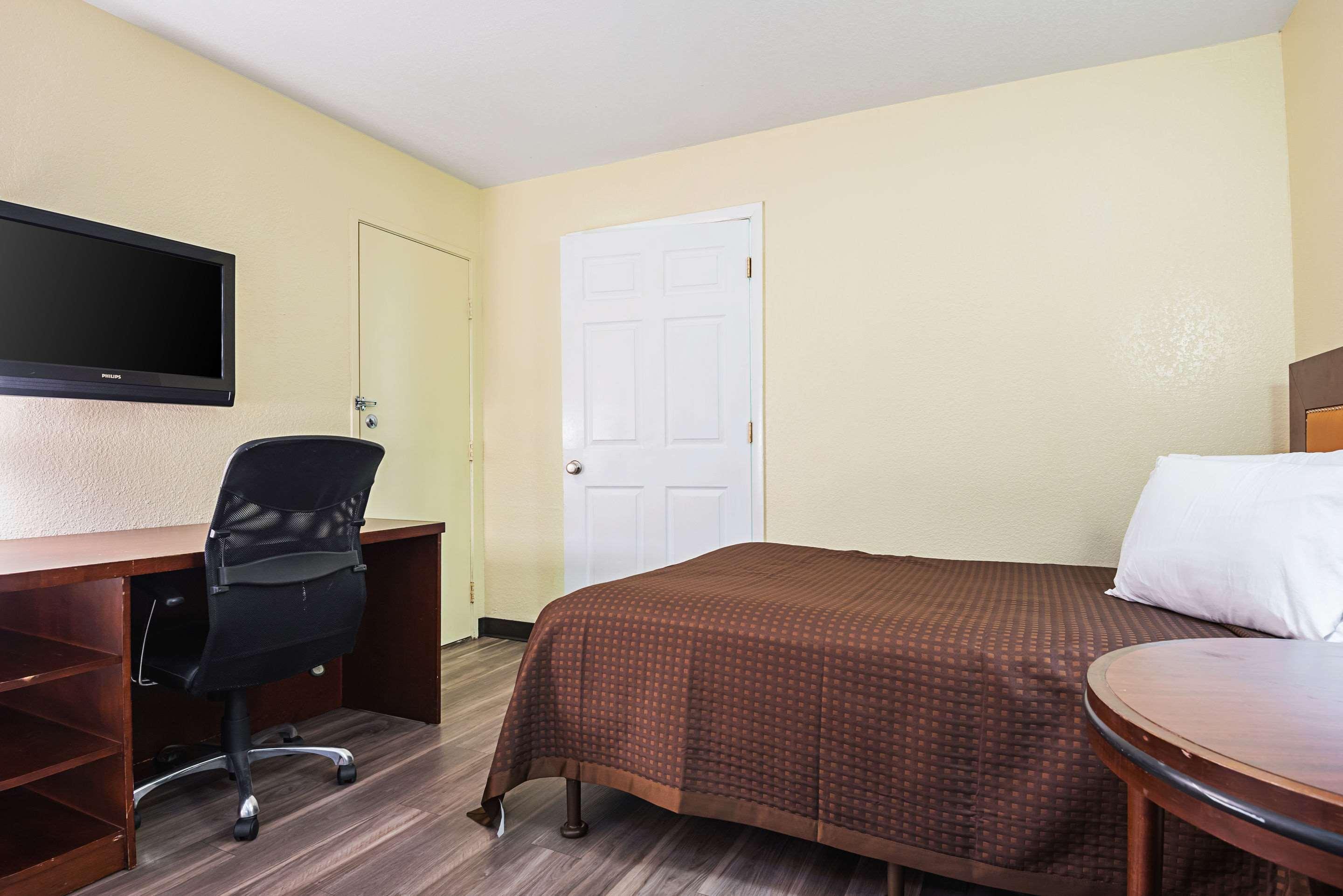 Inn Rodeway Kissimmee Maingate West - Free Theme Park Shuttle 2*