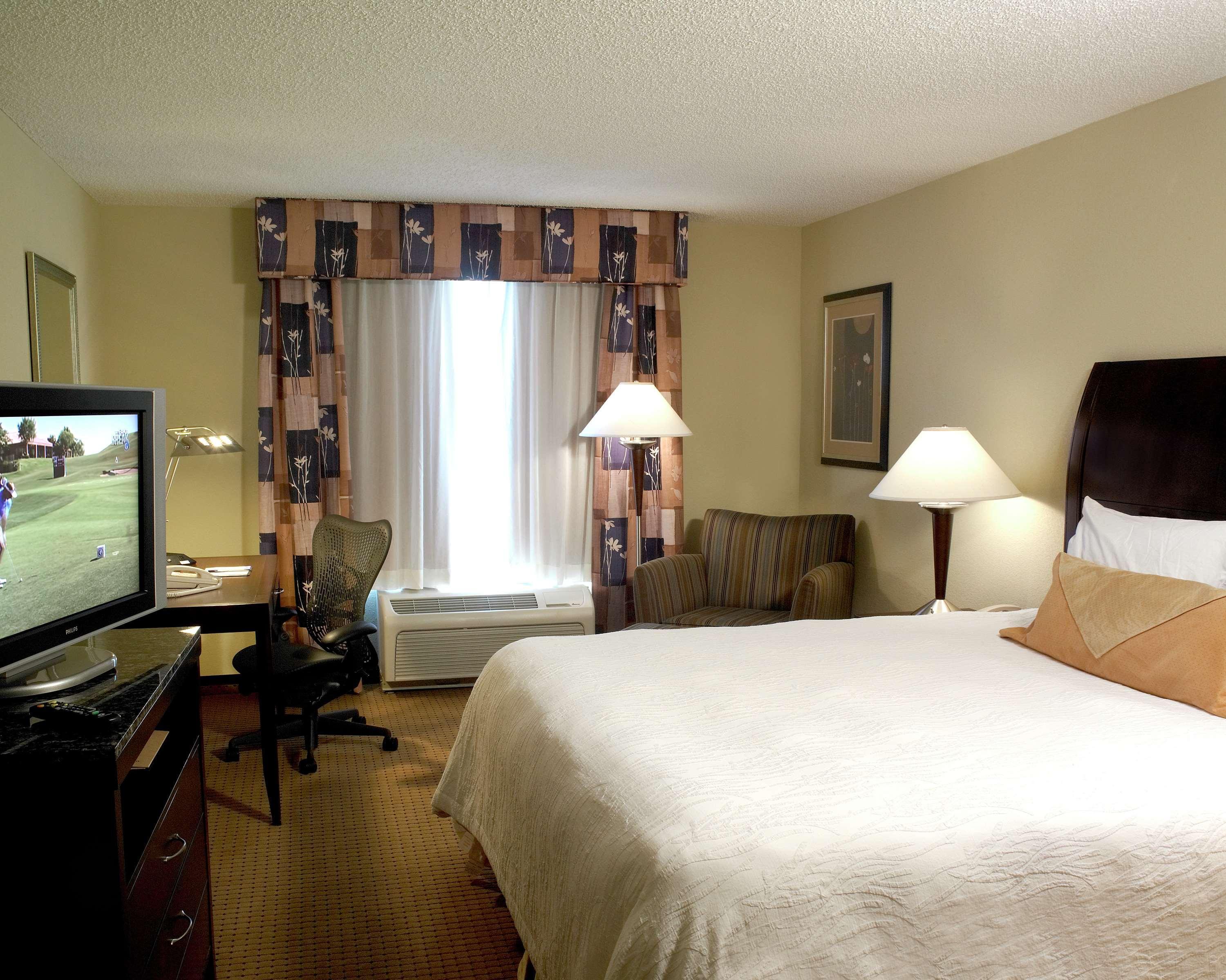 Hilton Garden Jacksonville 3*