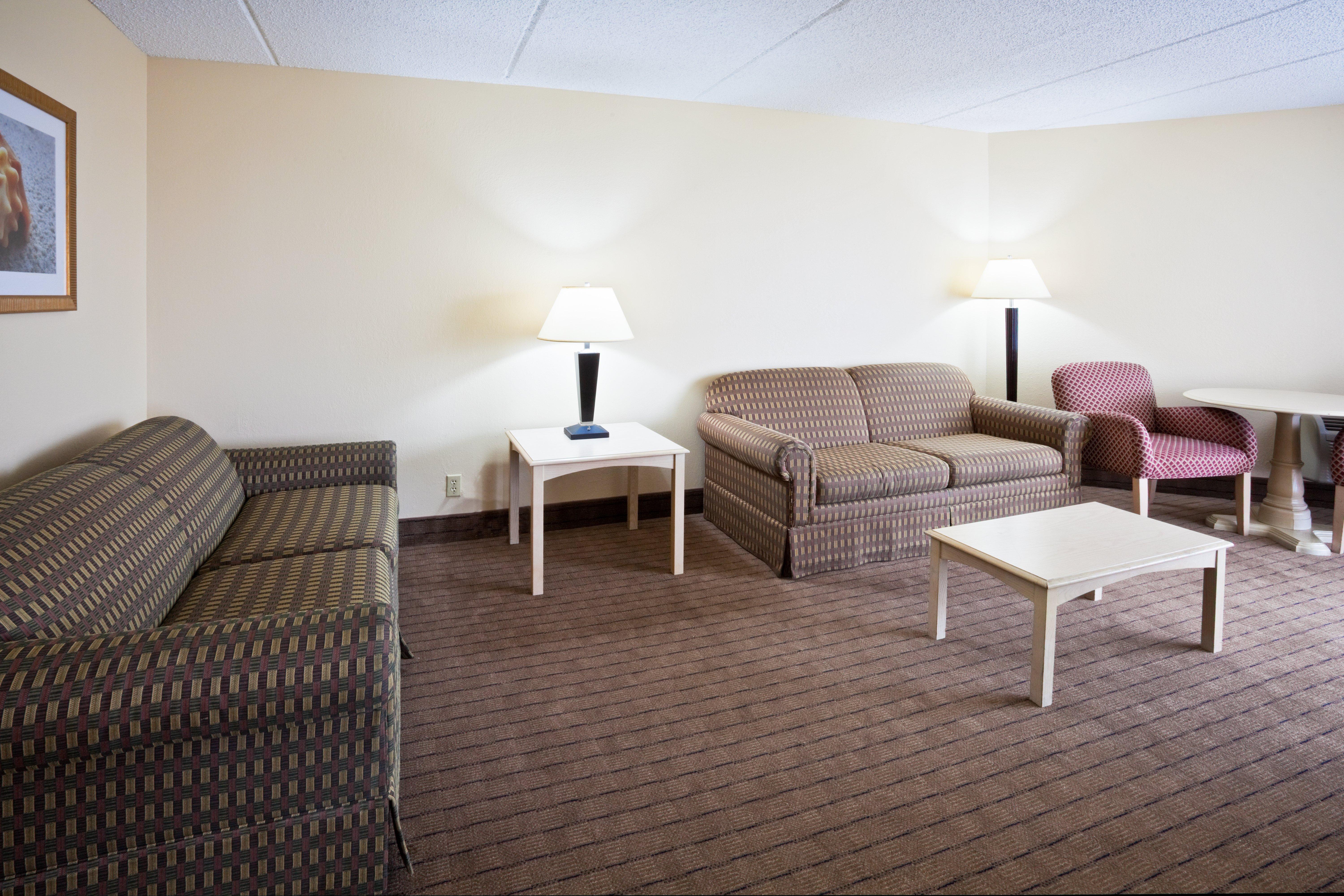 Hotel Express- North Palm And Ihg 3*