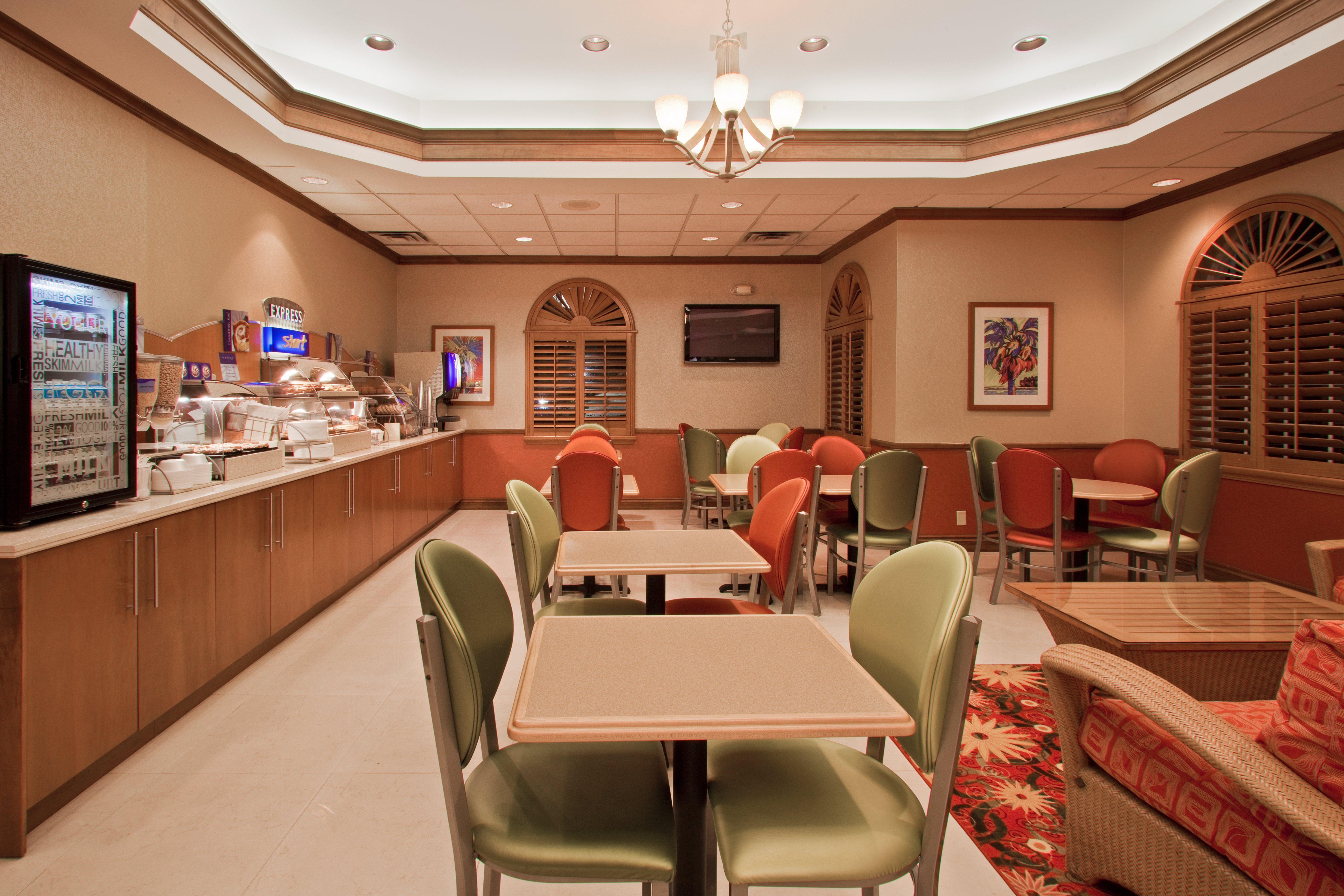 Express- North Palm And Ihg Juno Beach