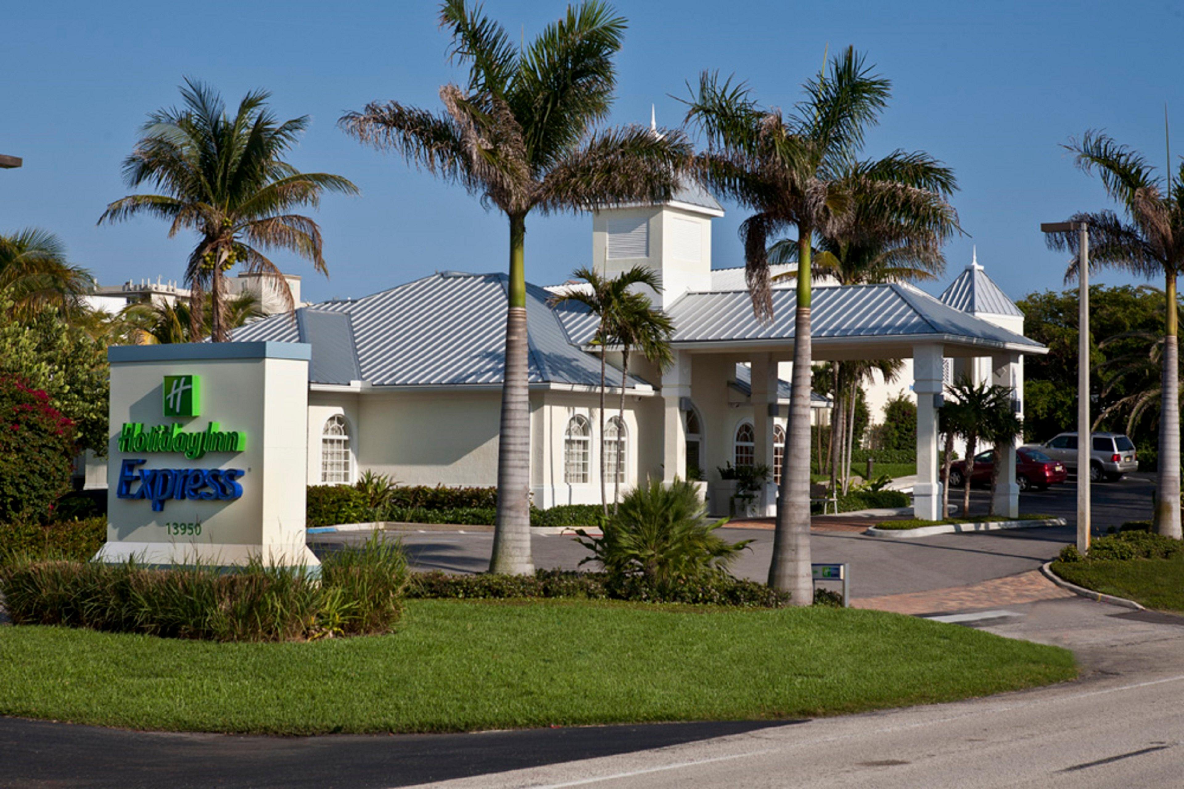 Hotel Express- North Palm And Ihg 3*