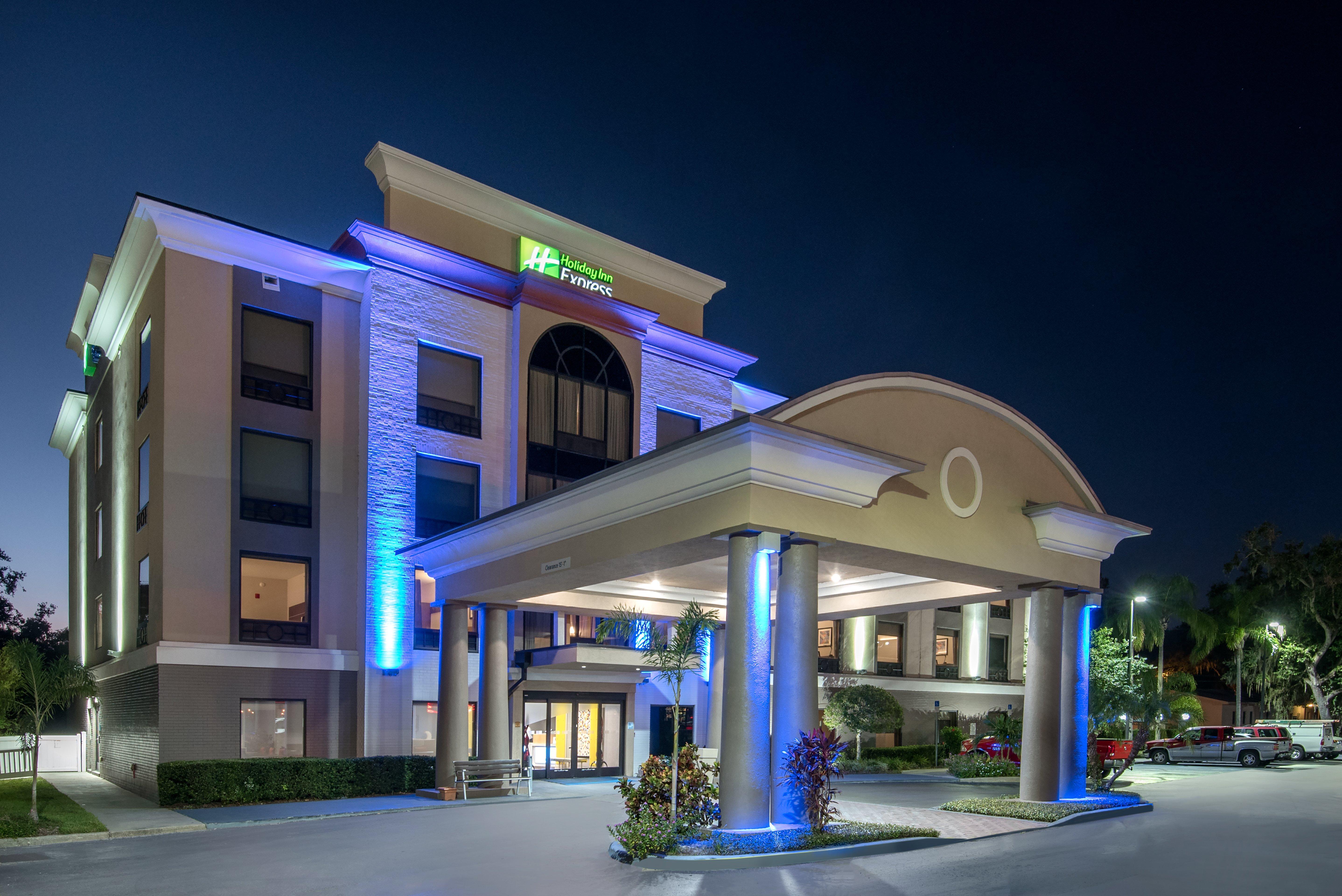 Express & By Ihg