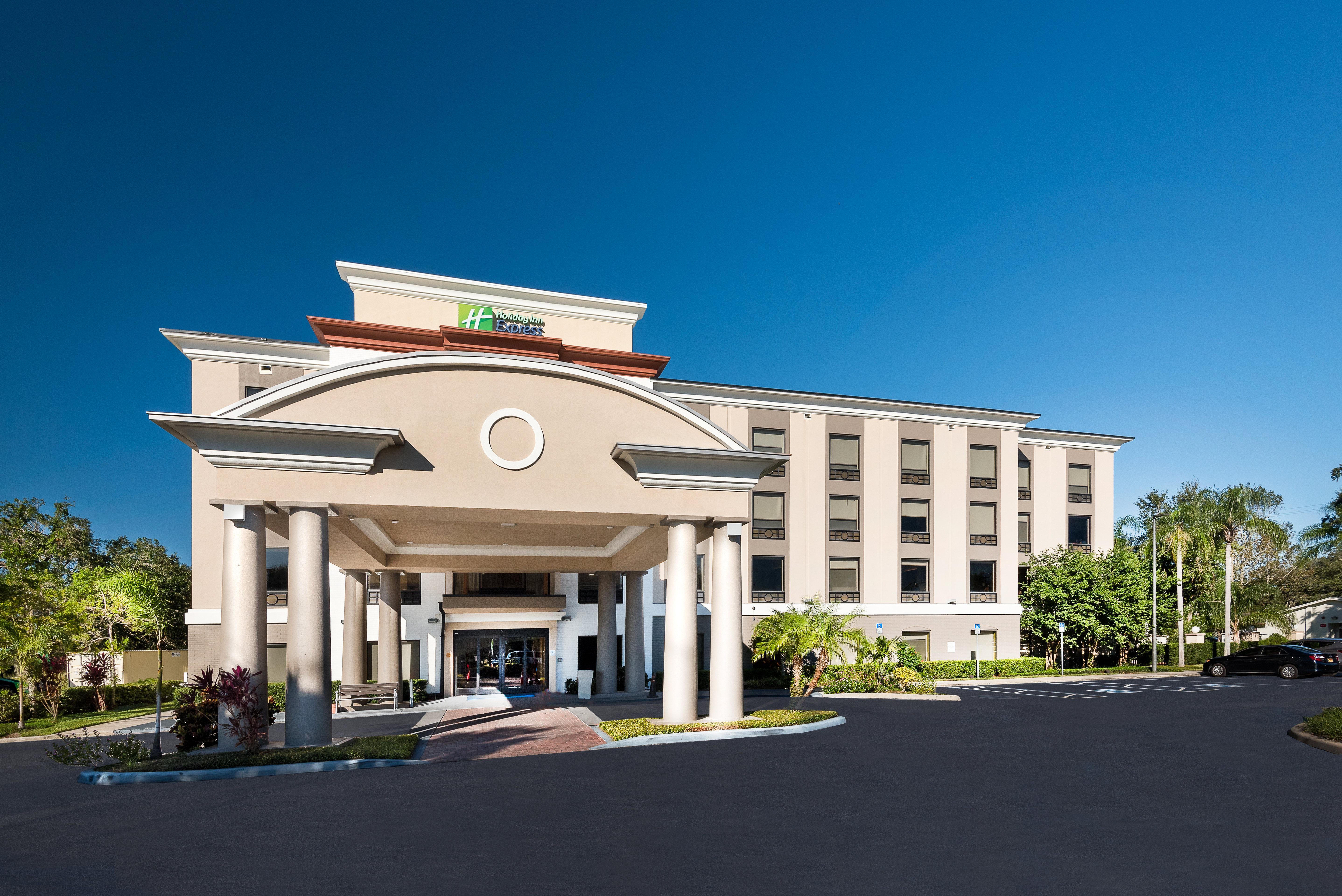 Hotel Express & By Ihg 2*