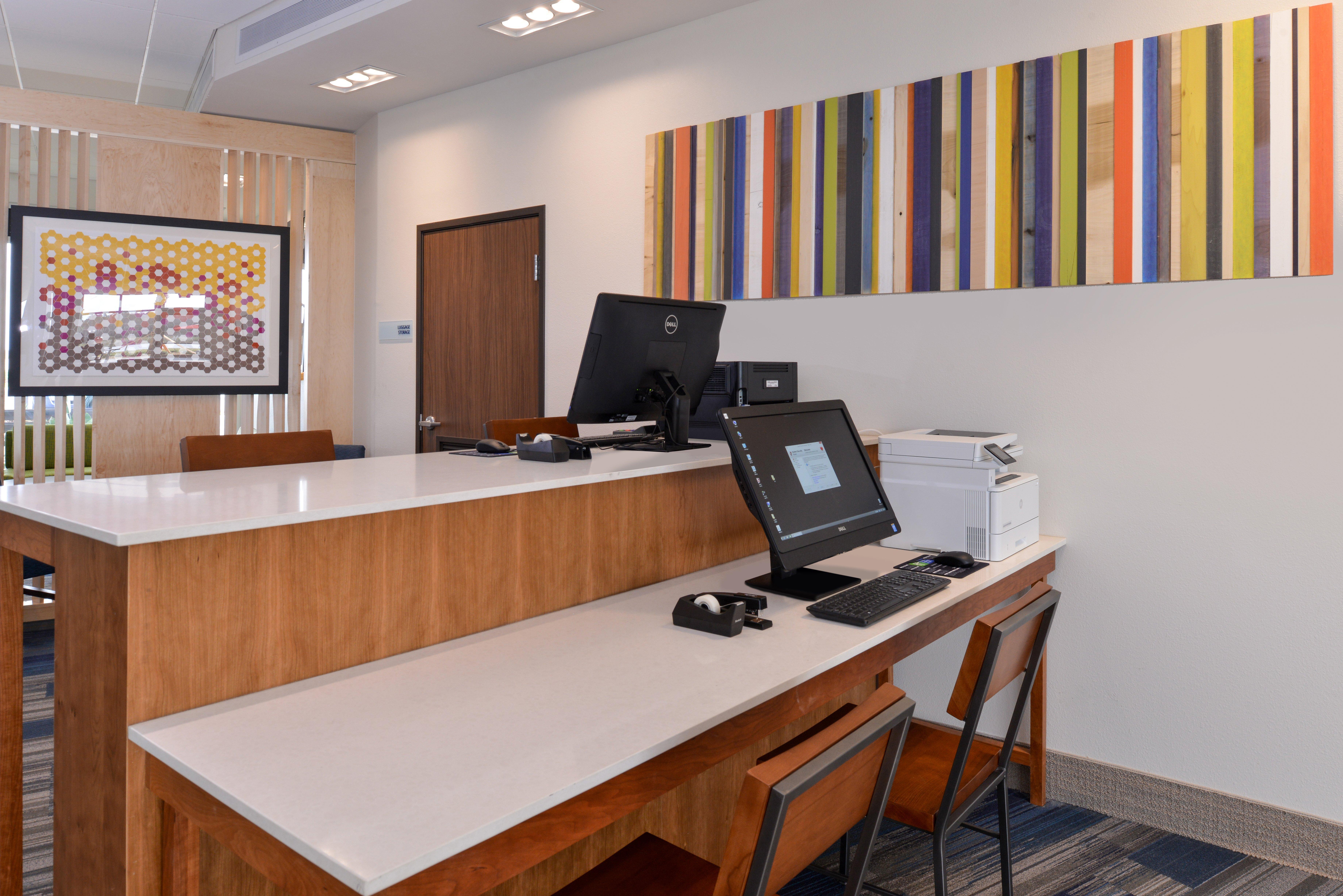 Hotel Express Melbourne West By Ihg