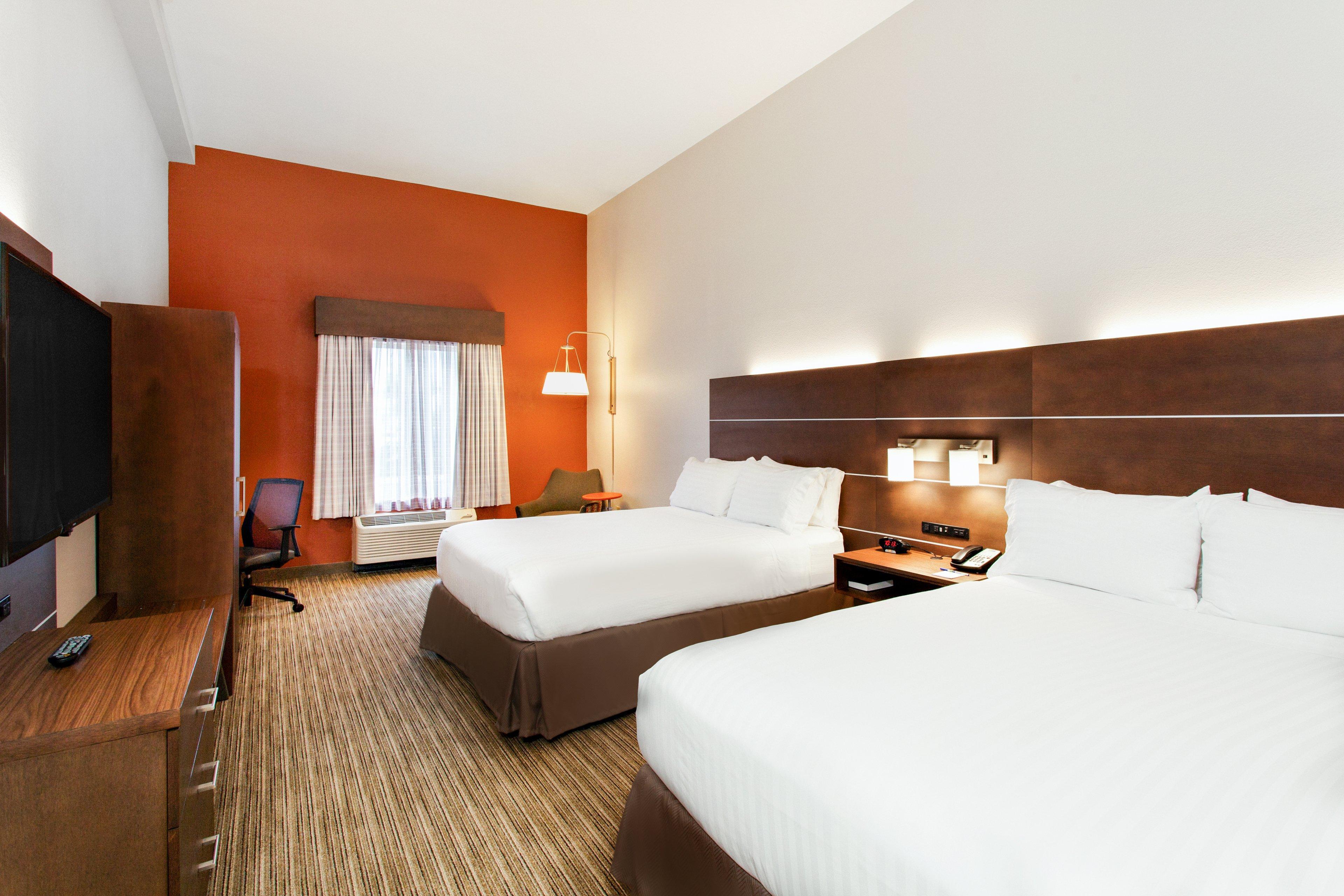 Hotel Express Wales North-winter Haven By Ihg 2*