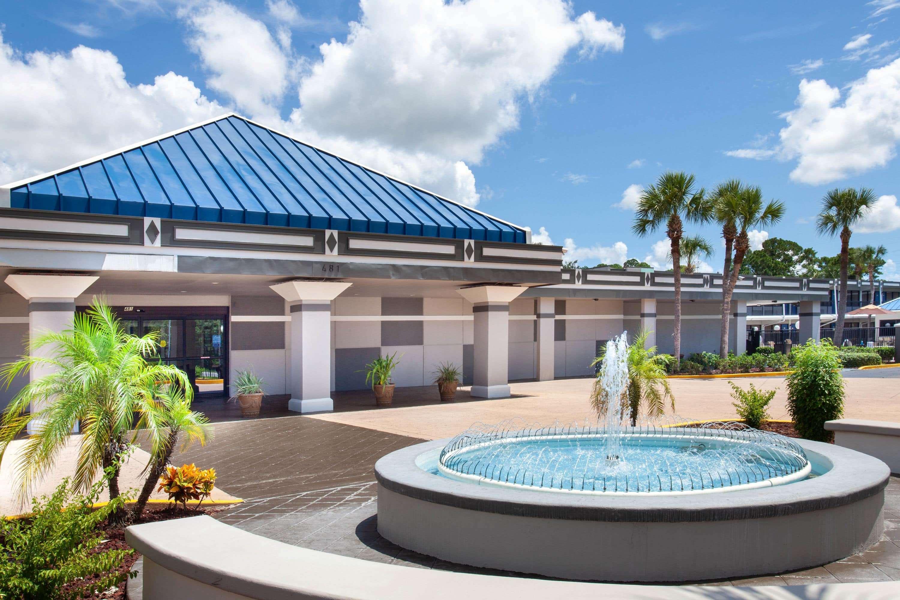 Hotel Travelodge By Wyndham 2*