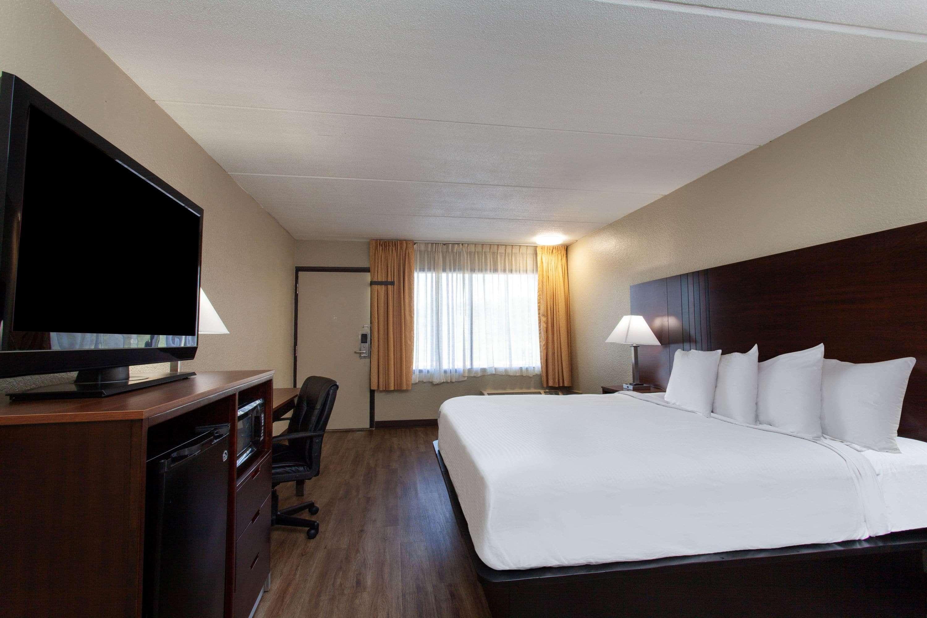 Travelodge By Wyndham 2*
