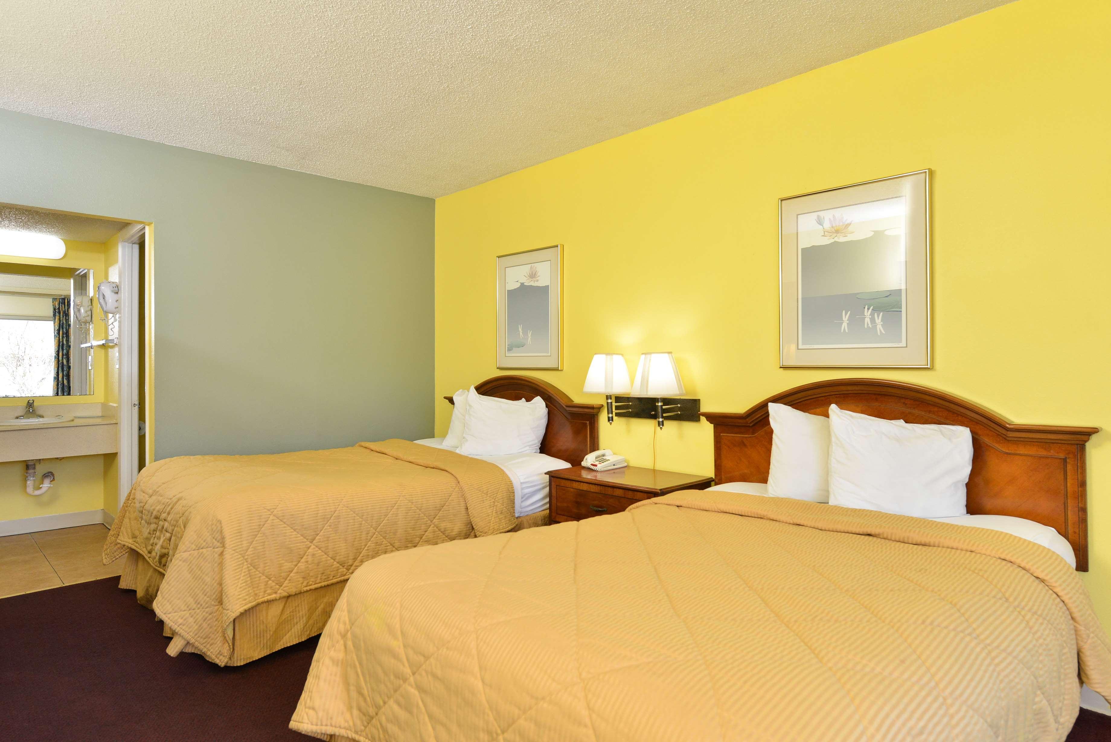 Americas Value Cocoa/port Canaveral Motel 2*