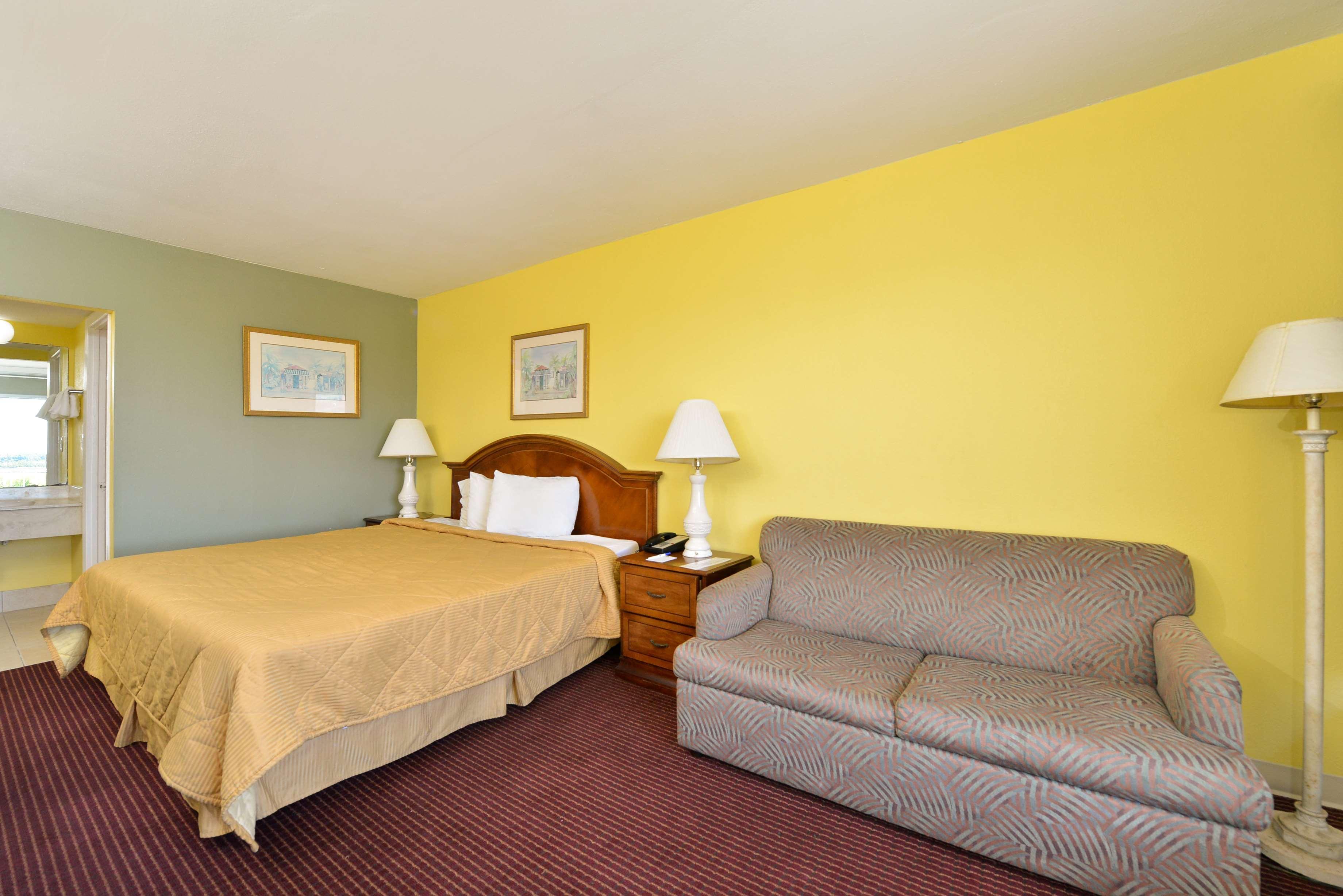 Americas Value Cocoa/port Canaveral Motel Cocoa