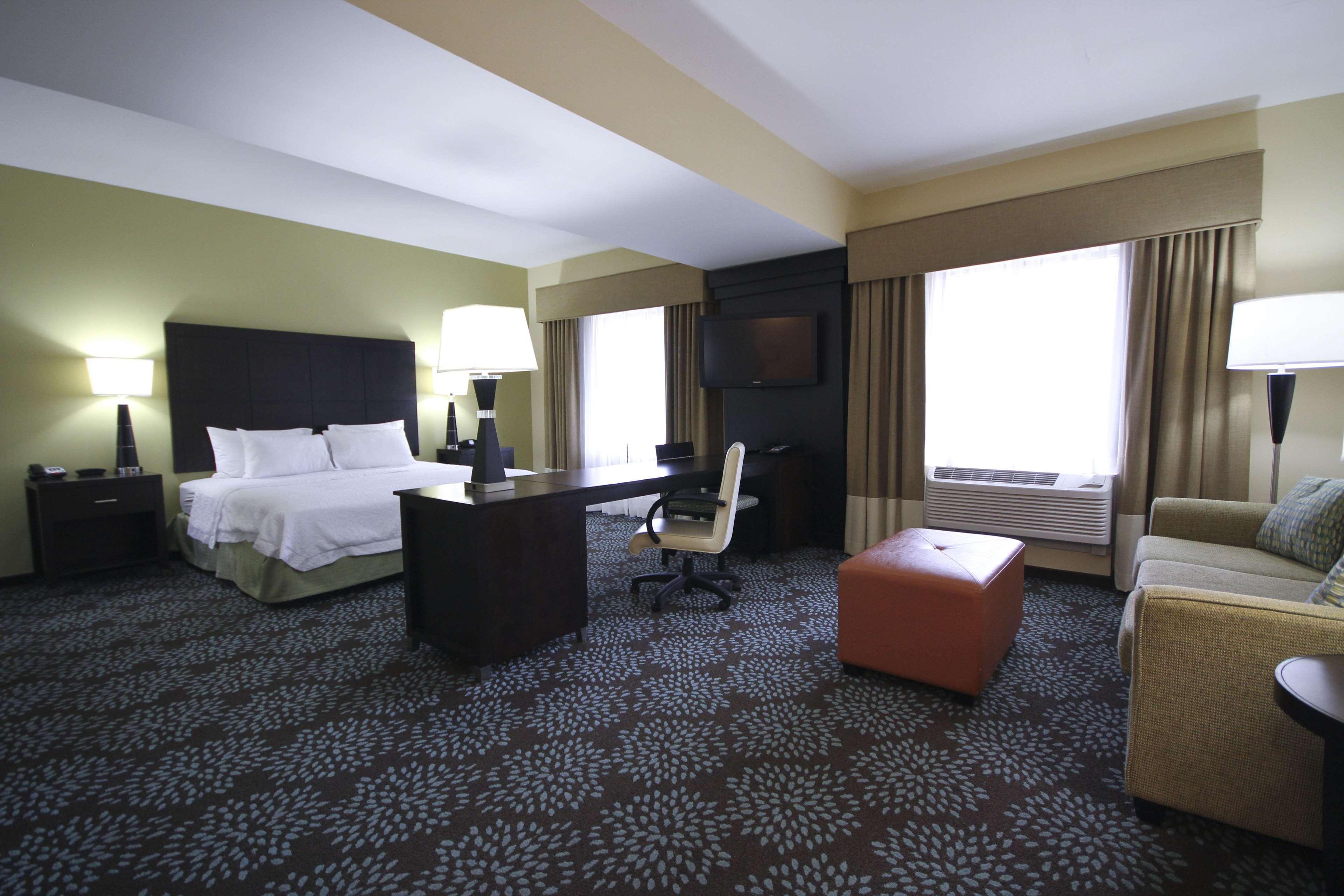 Hampton & Pensacola/gulf Breeze 3* Gulf Breeze
