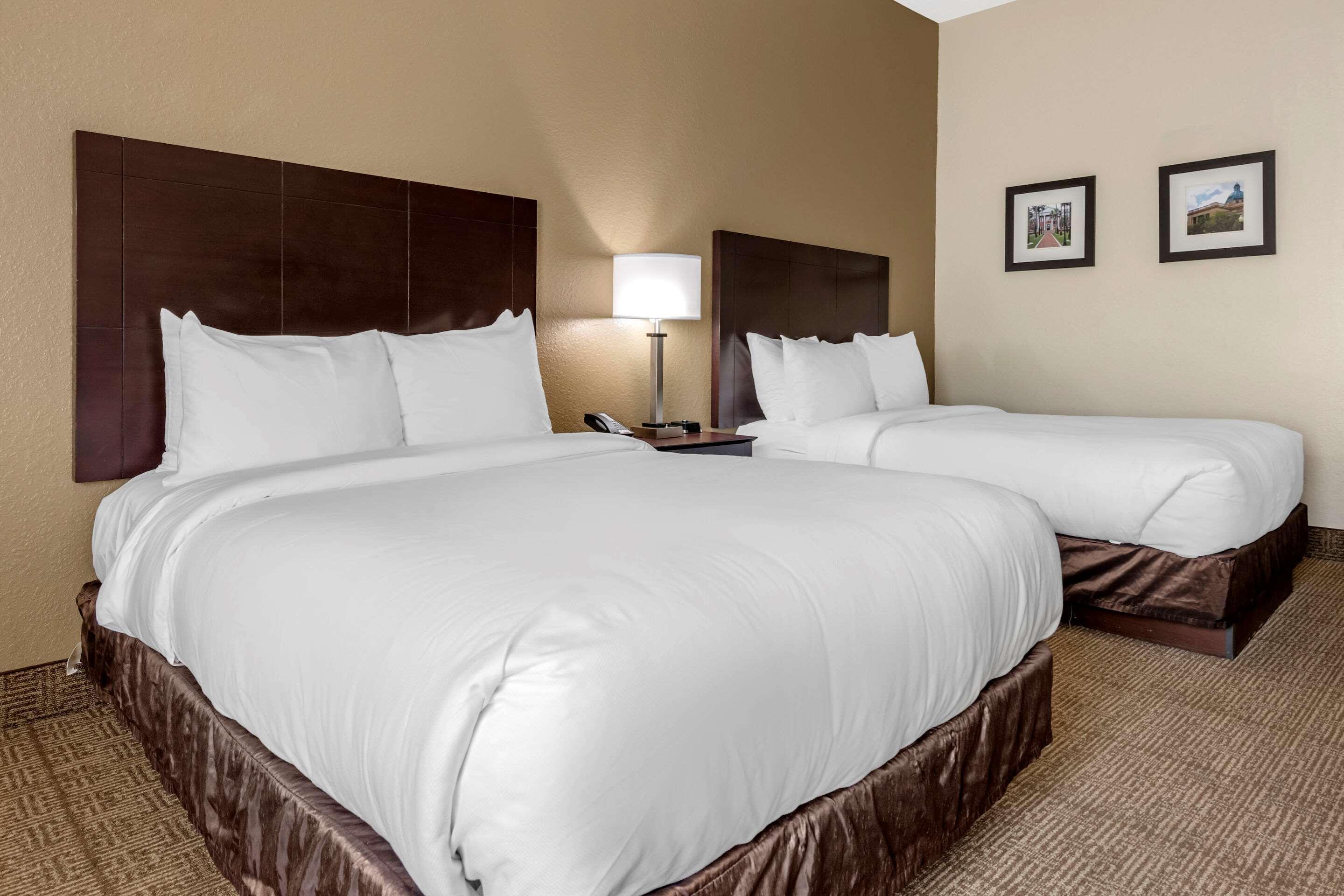 Comfort & - Near DeLand
