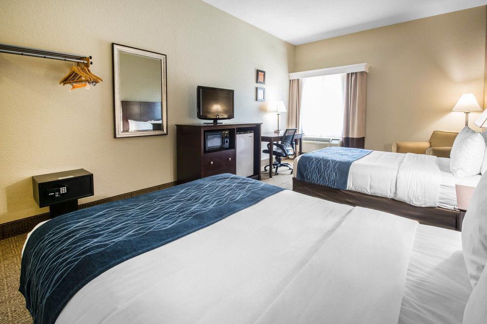 Hotel Comfort & - Near