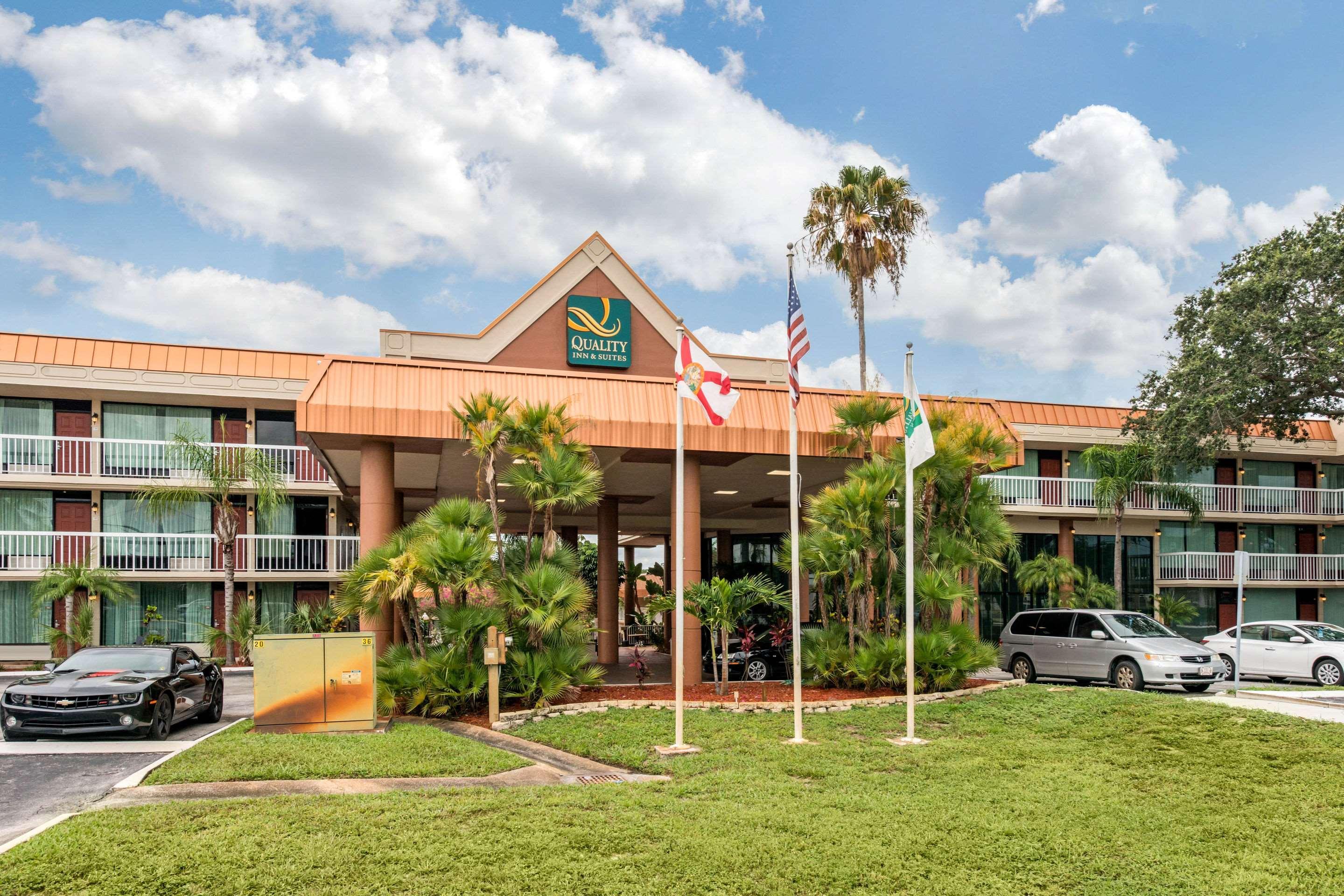 Quality & South Hotel Tarpon Springs