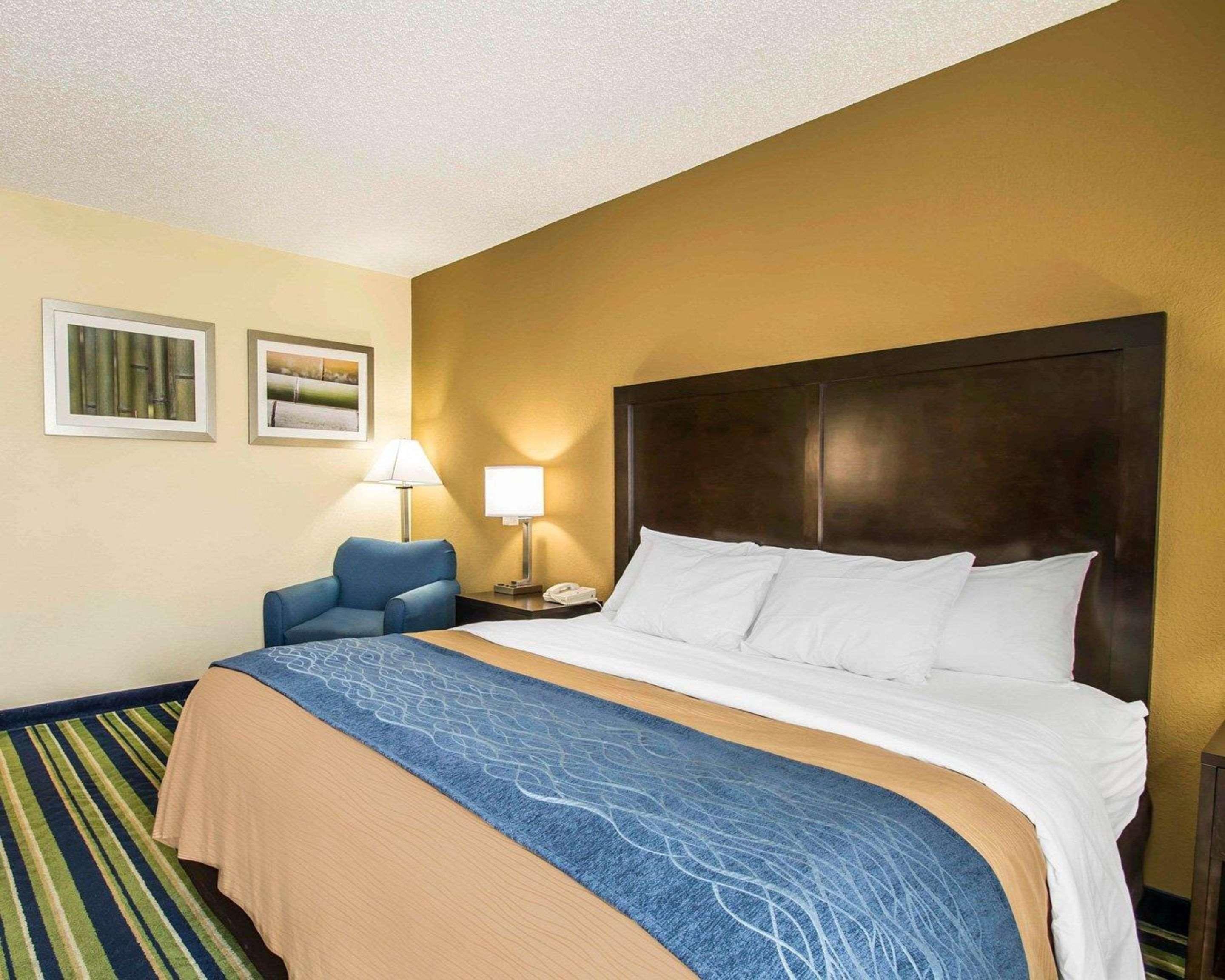 Comfort & - West Palm South Hotel 3*