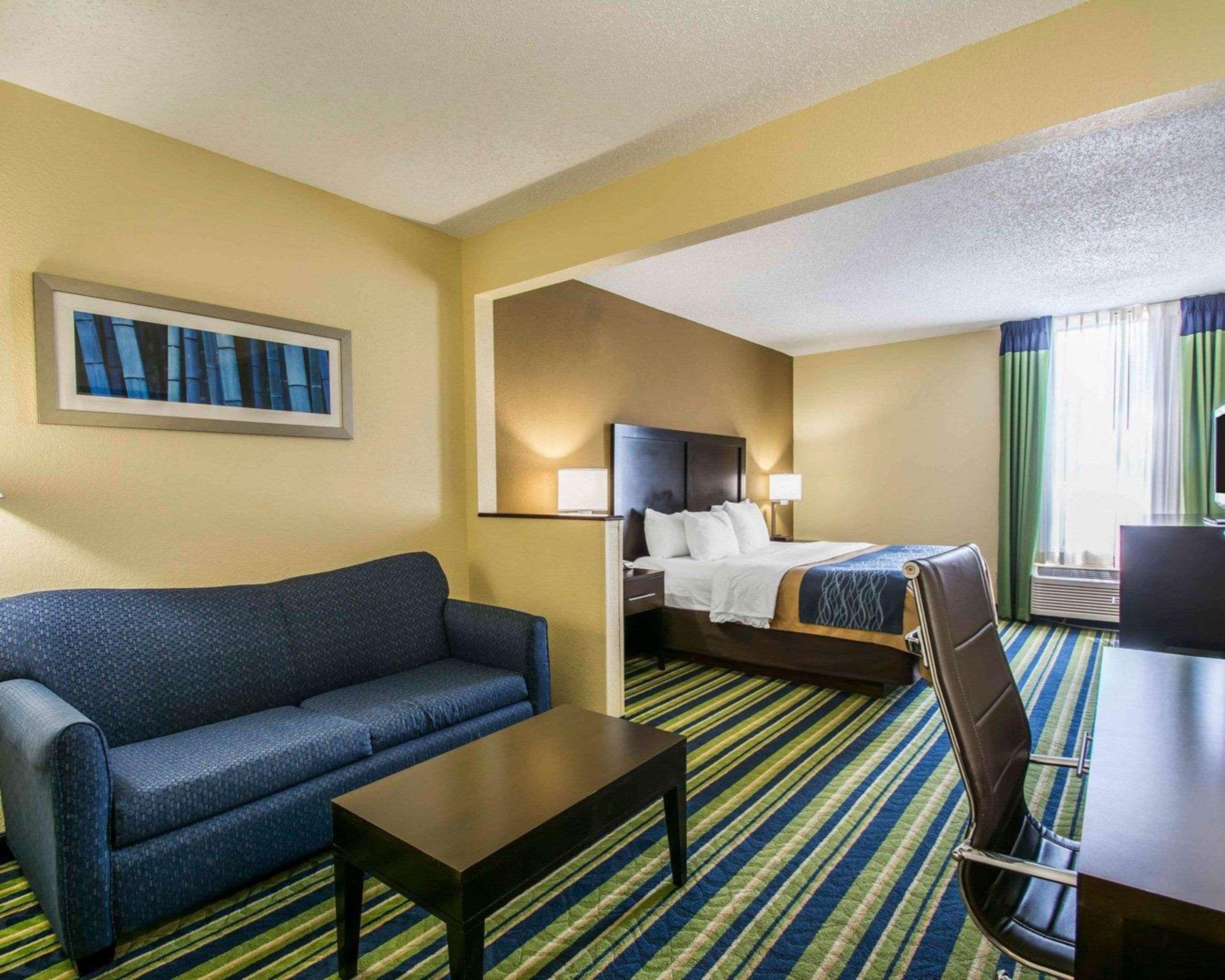 Comfort & - West Palm South Hotel Lantana