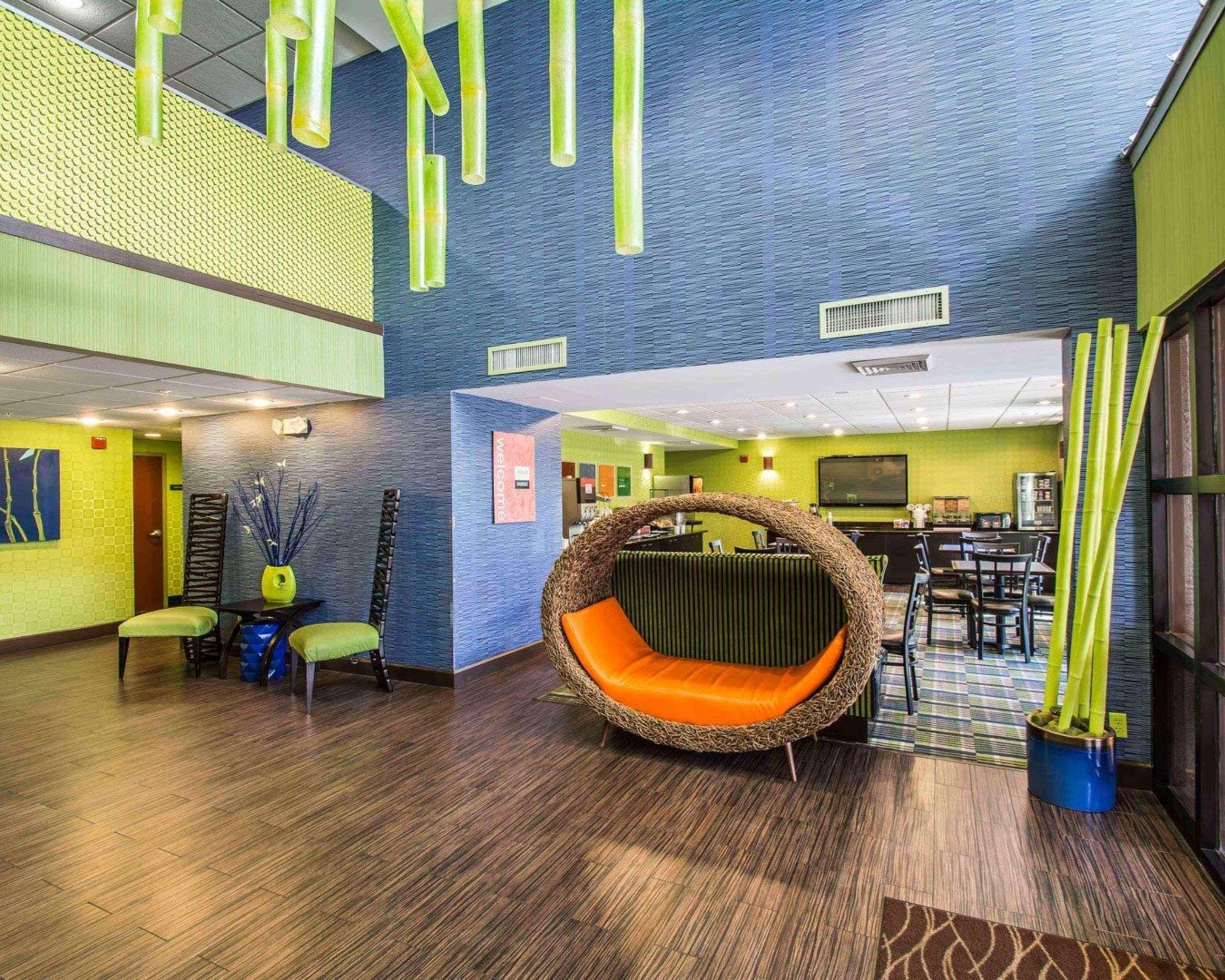 Hotel Comfort & - West Palm South 3*