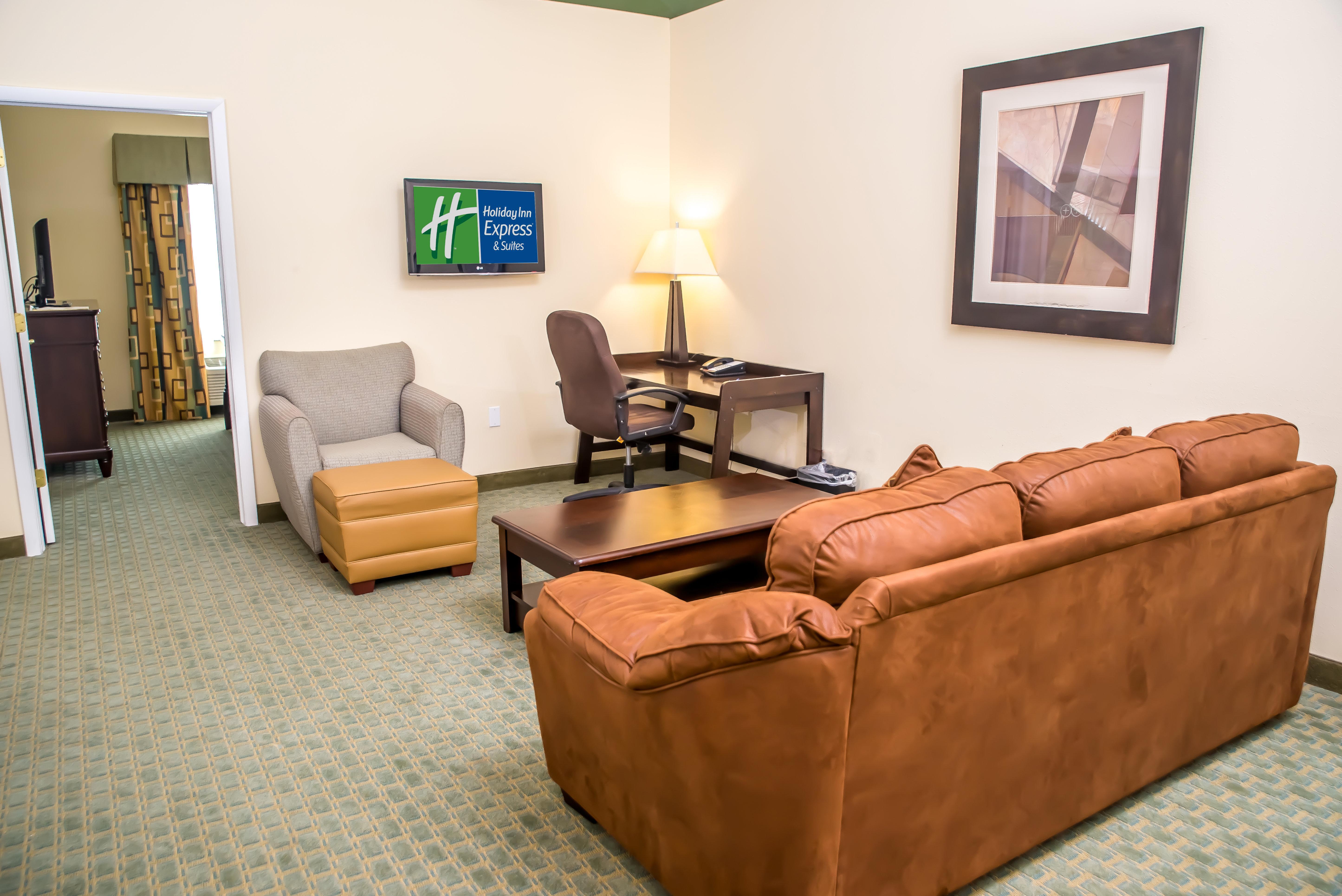 Hotel Express & By Ihg 2*