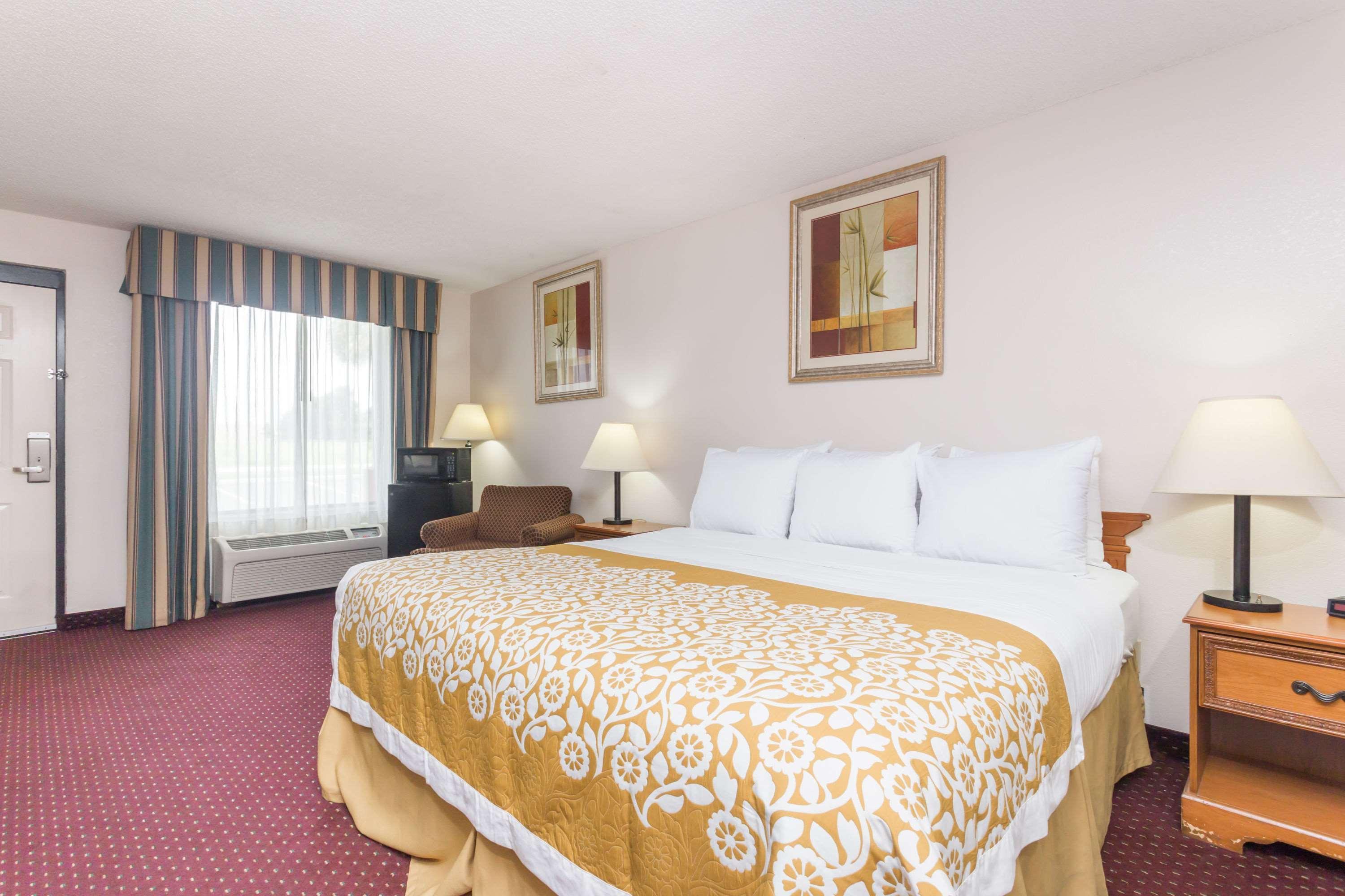 Days Hotel Chiefland