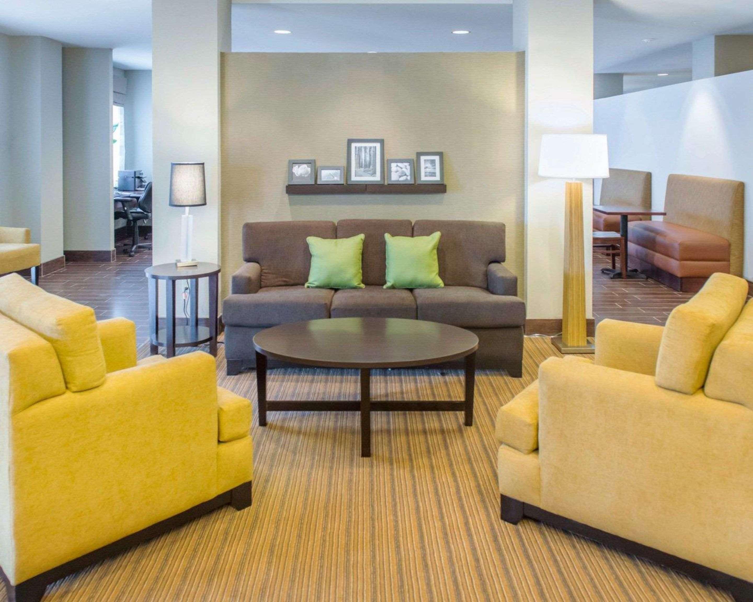 Sleep & Defuniak Springs - Crestview Hotel 2*