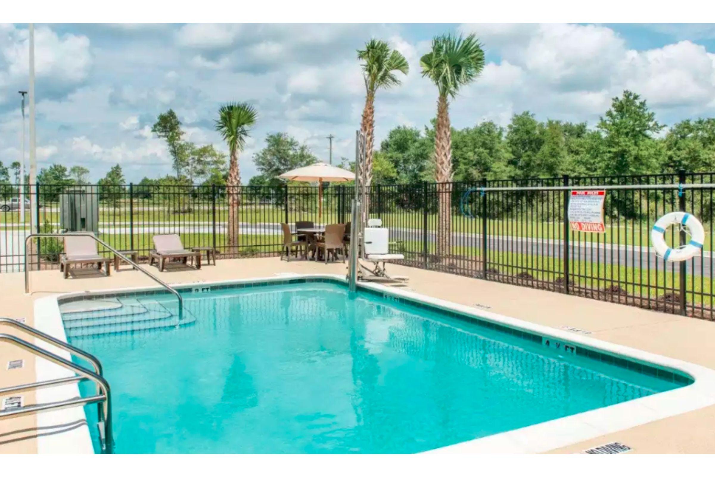 Sleep & Defuniak Springs - Crestview 2*