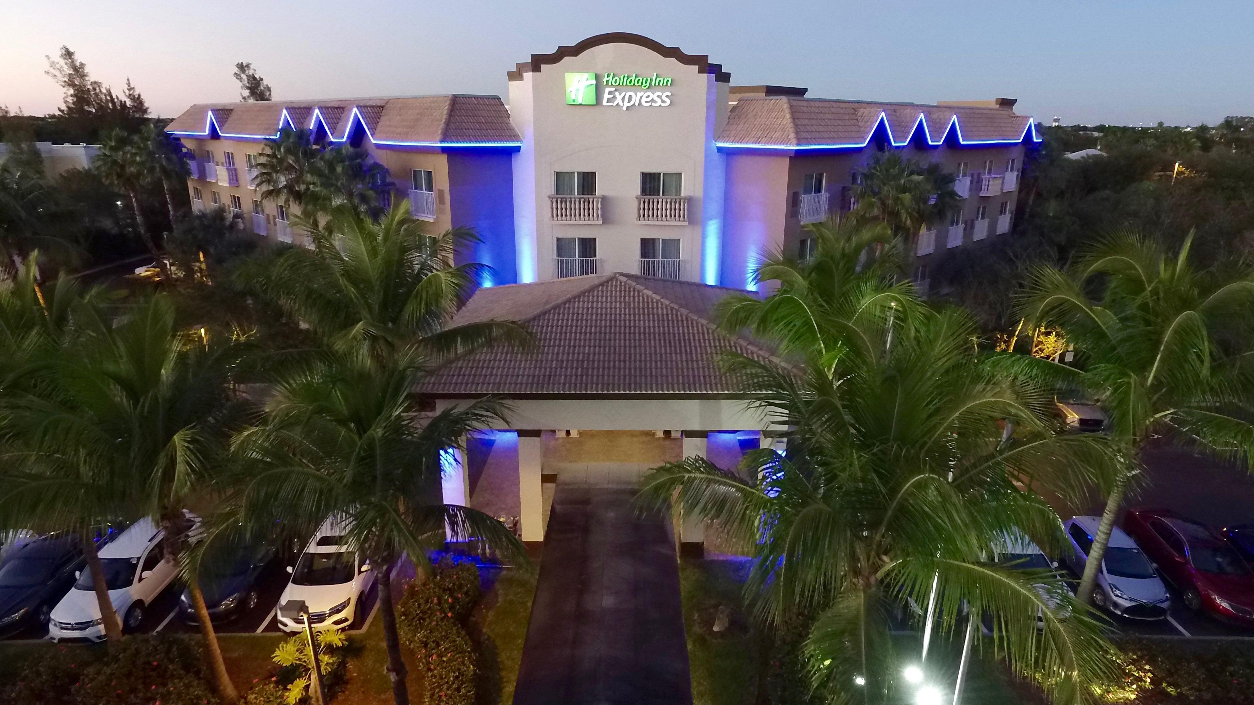 Hotel Express & Downtown - 5th Avenue By Ihg Naples