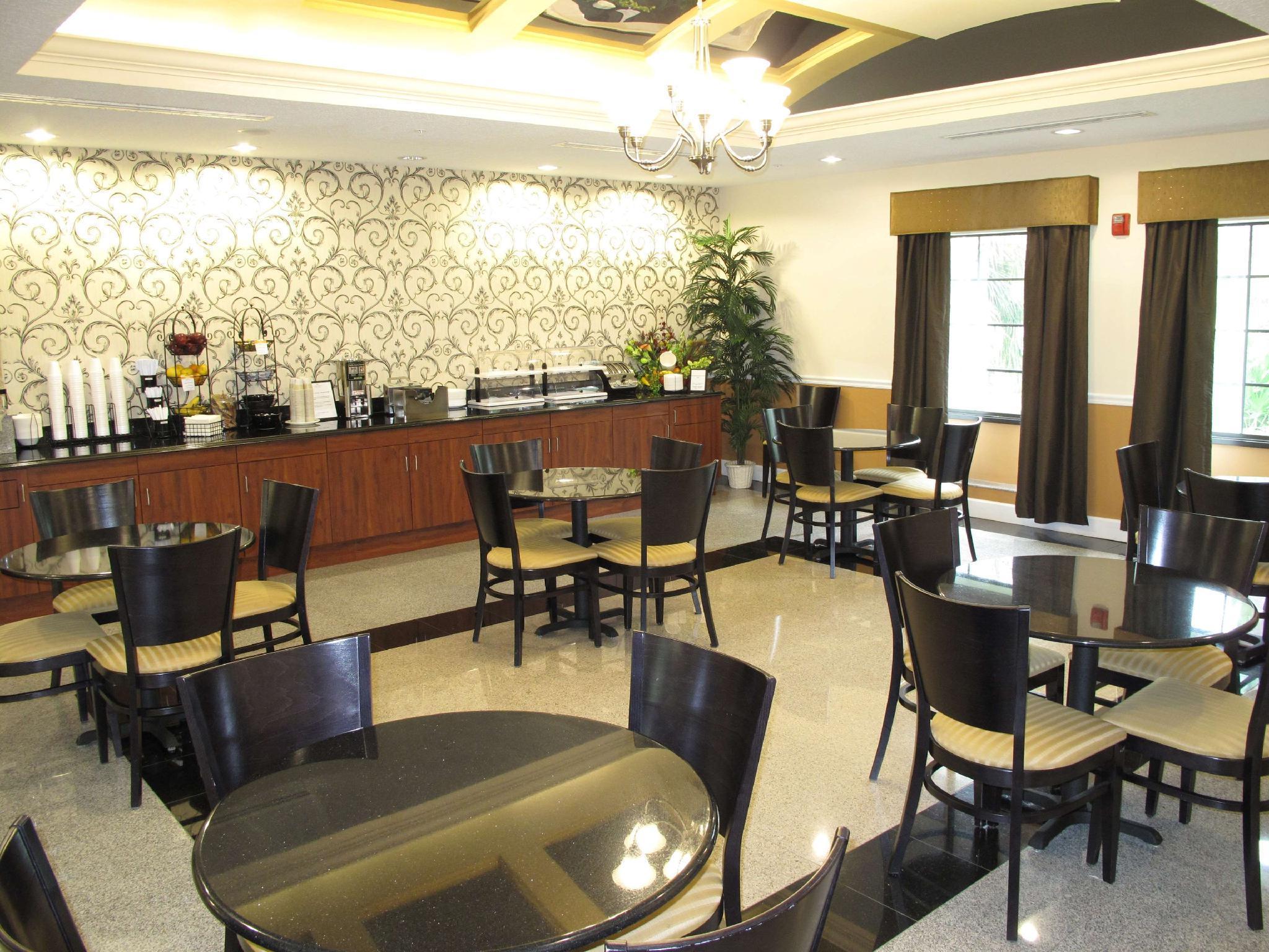 Hotel La Quinta By Wyndham / Daytona Port Orange