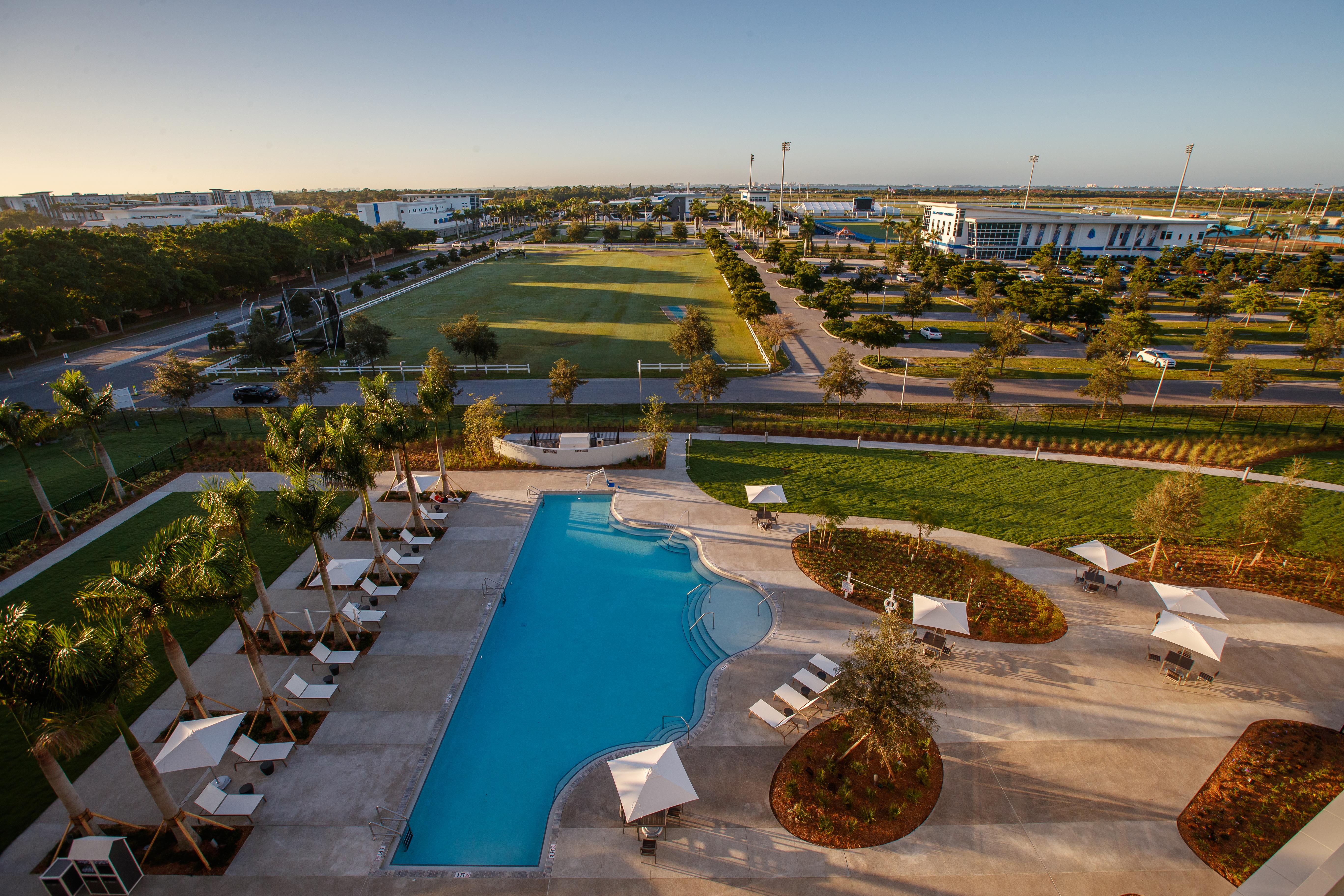 Legacy At Img Academy Hotel