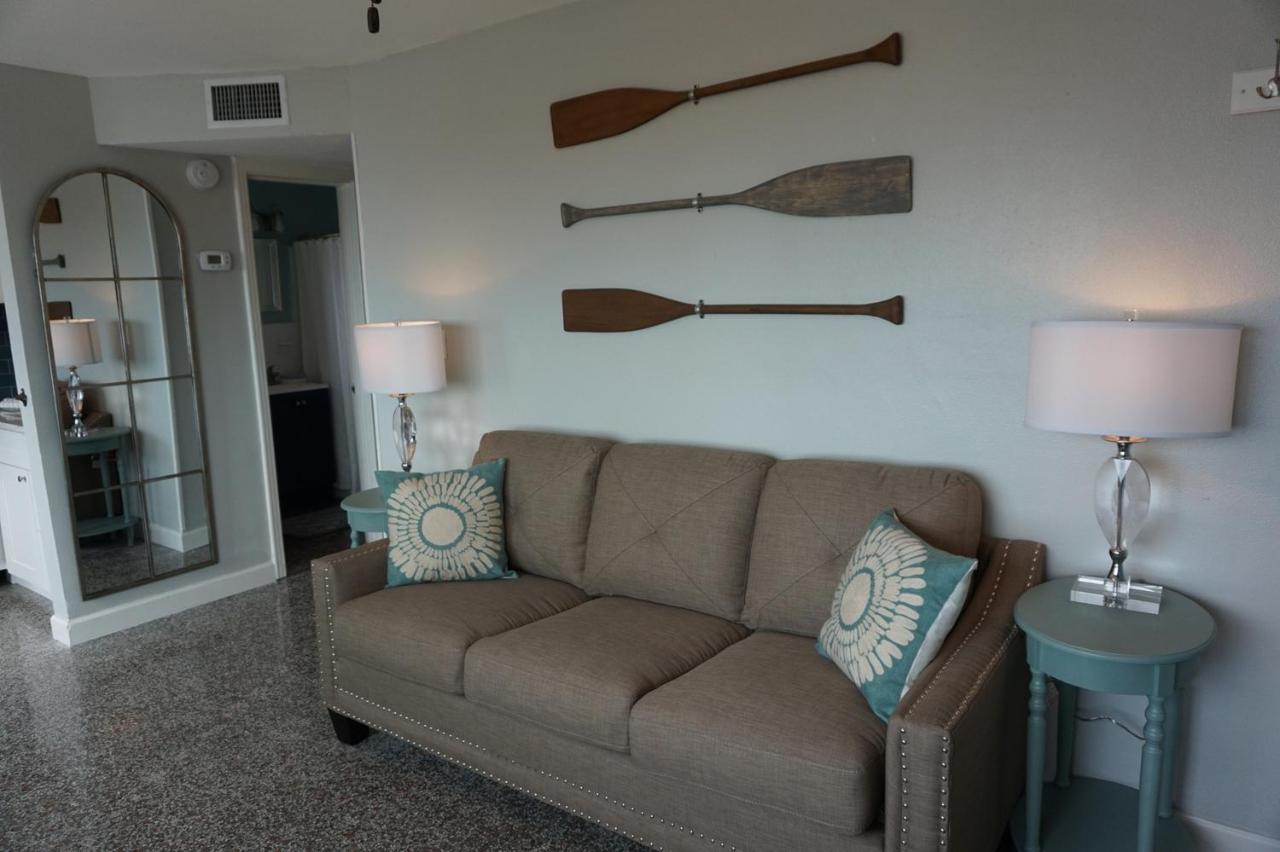 Resort Redington Surf By Travel Services
