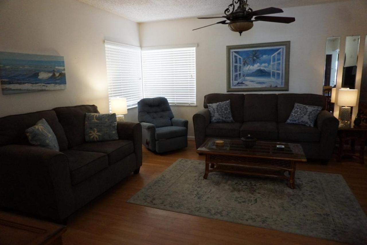 Redington Surf By Travel Services Resort