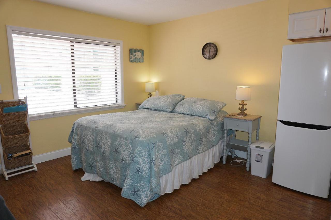 Redington Surf By Travel Services Resort St. Pete Beach