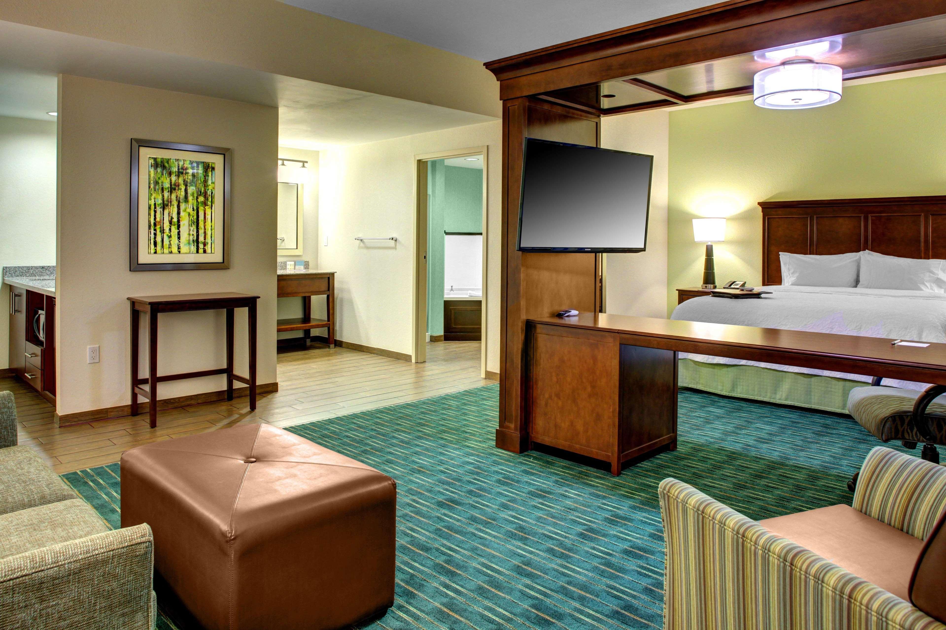 Hampton And Coconut Creek 3*