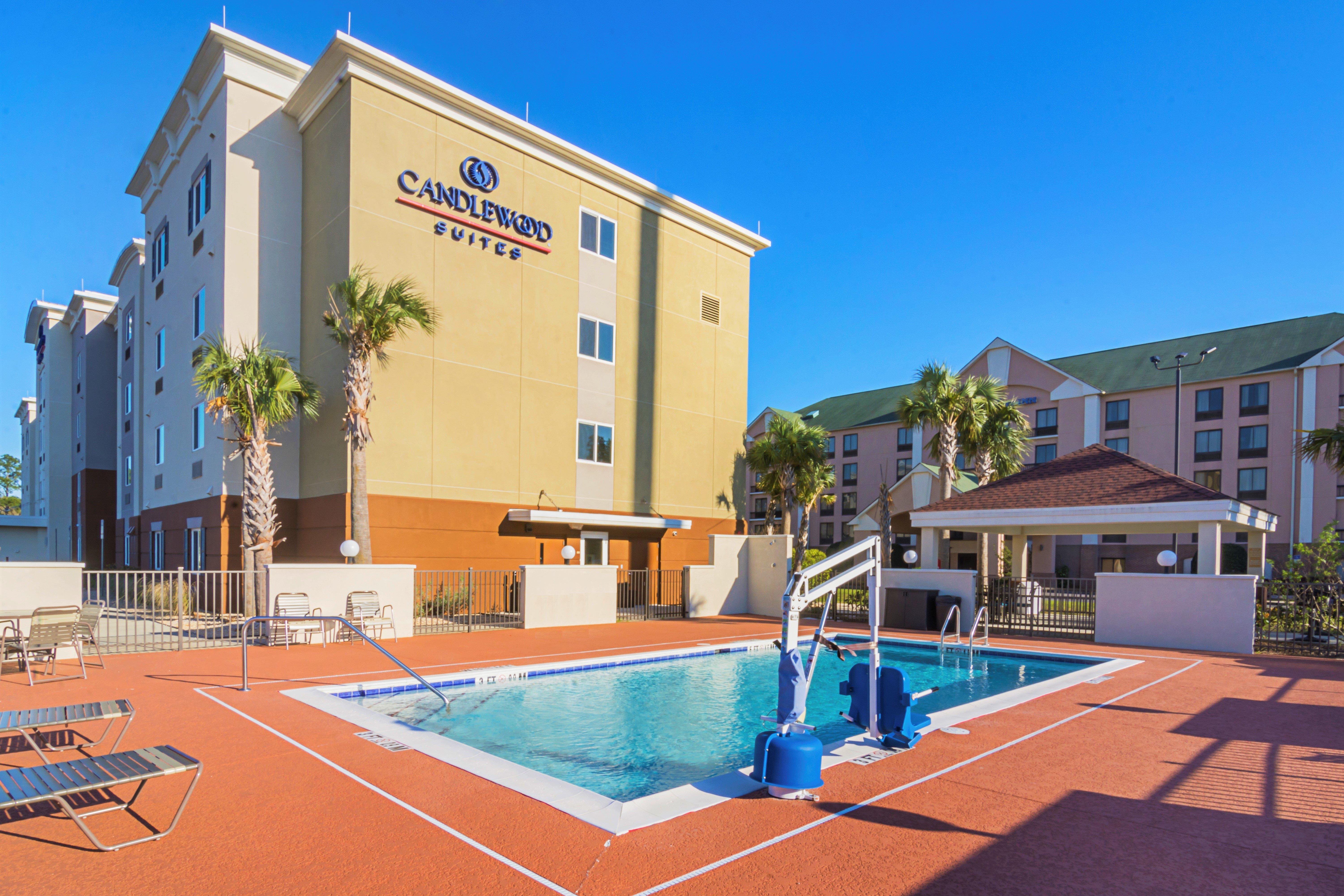 Candlewood Suites - Pensacola - University Area By Ihg Hotel 3*