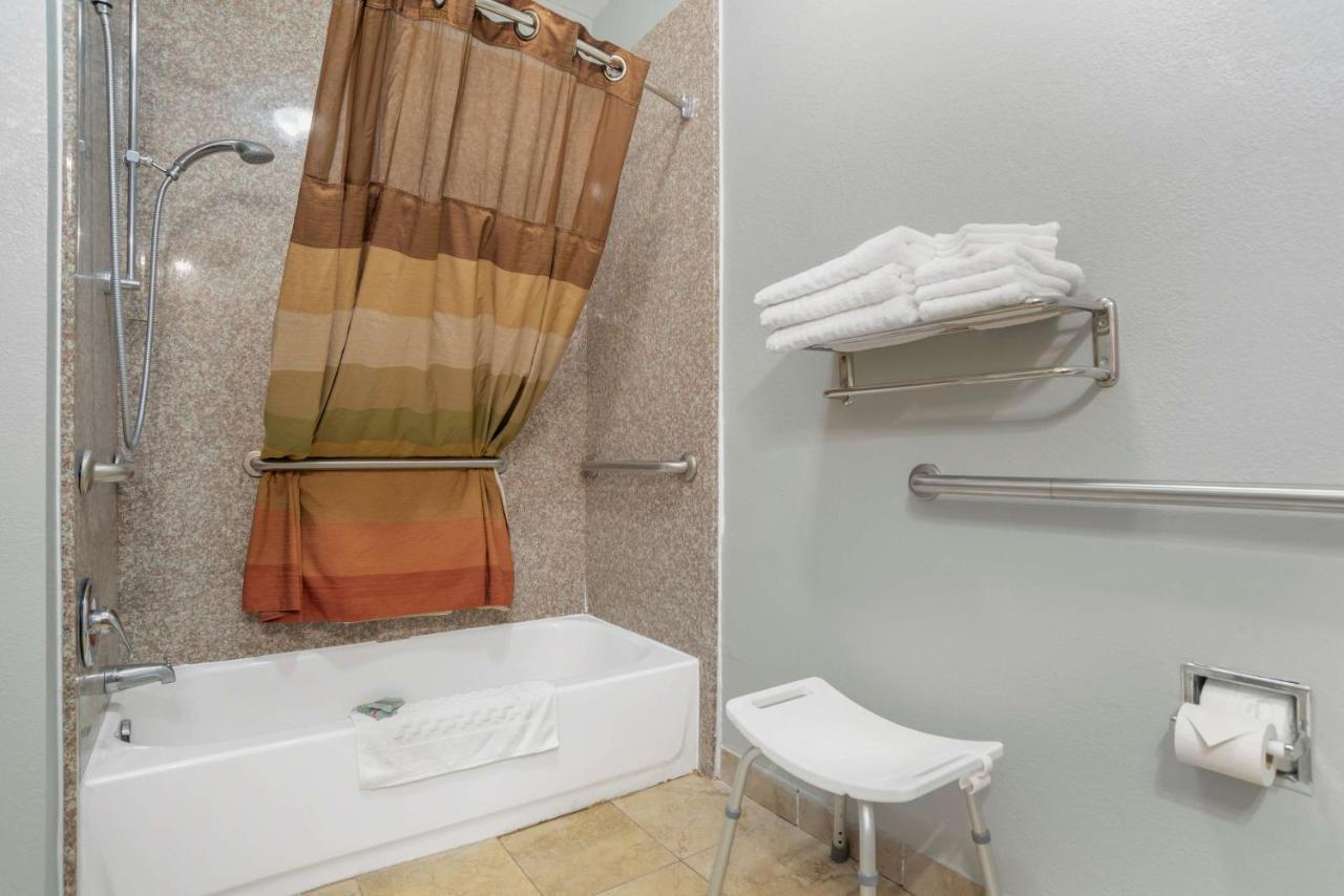 Hotel Western Wakulla &