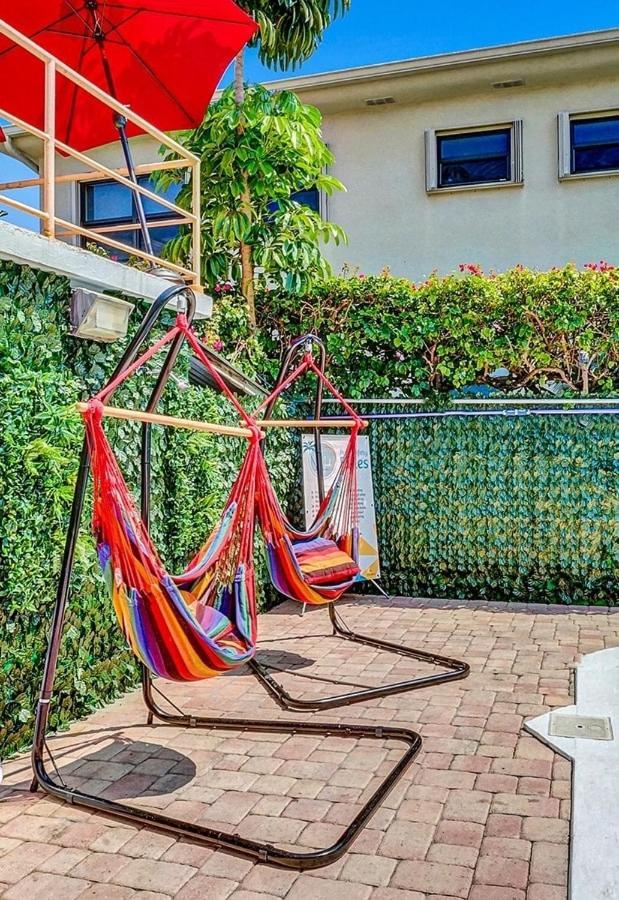 Steps To The Beach Holiday Pool Boardwalk Apartment