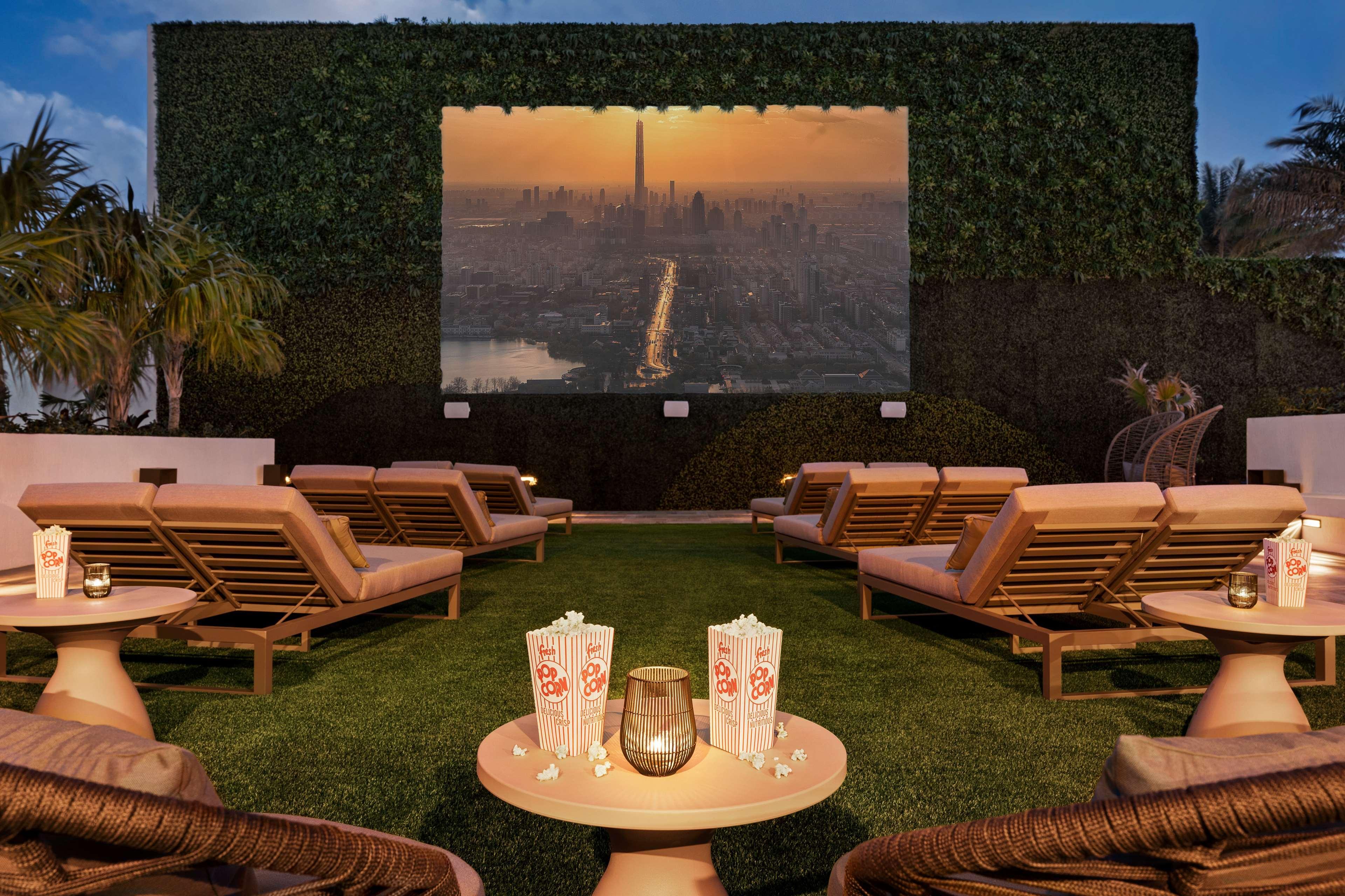 Hyde House 4* Hollywood