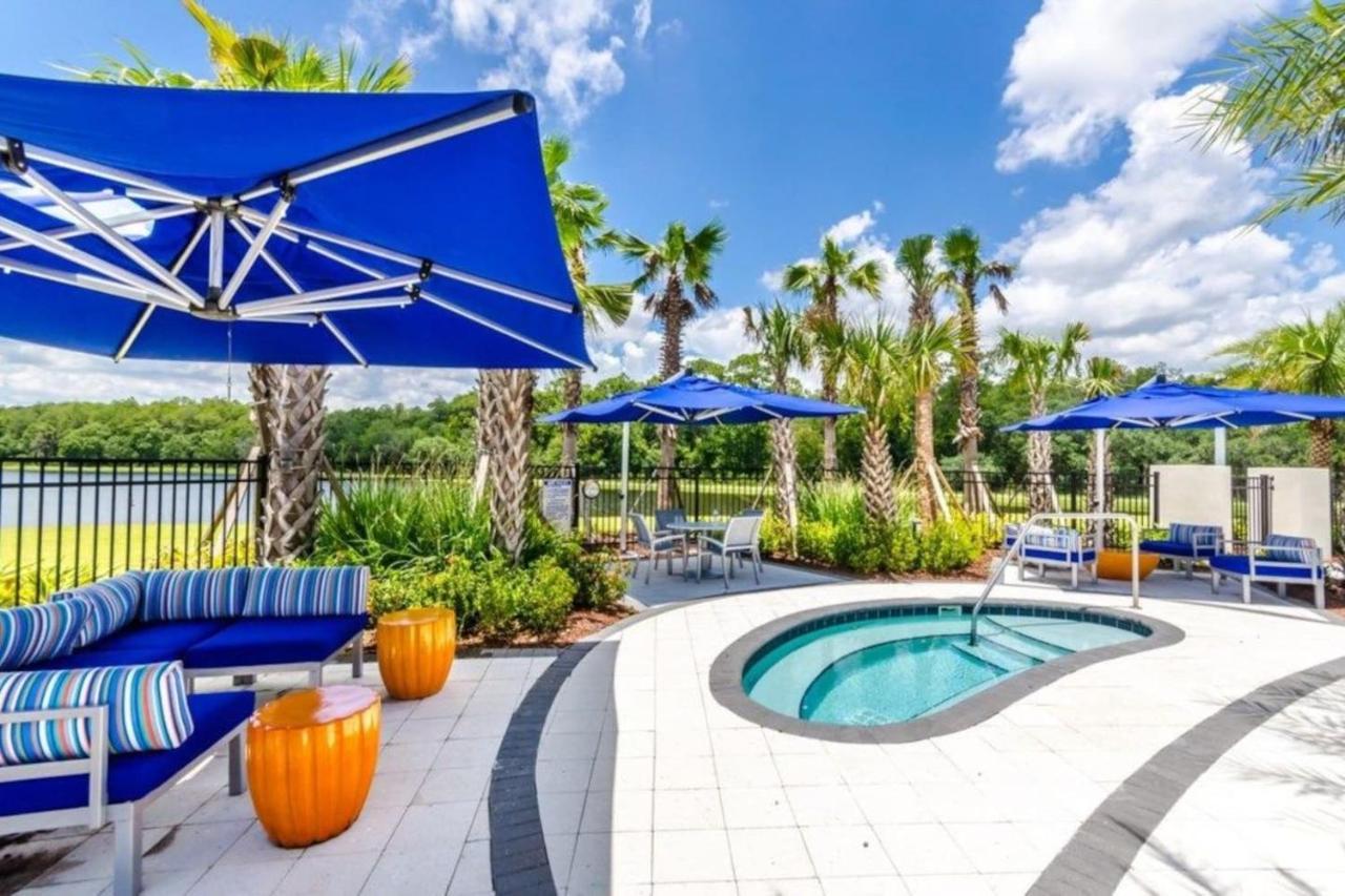 3830 Premier 6bd Private Pool And Game
