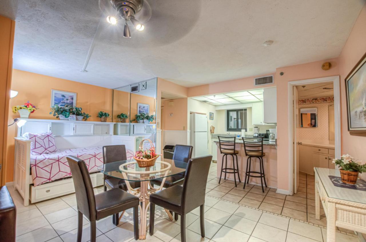 Sunbird East 1107 - Beautiful Gulf Front, 1bd 1 Ba, And Great Location *