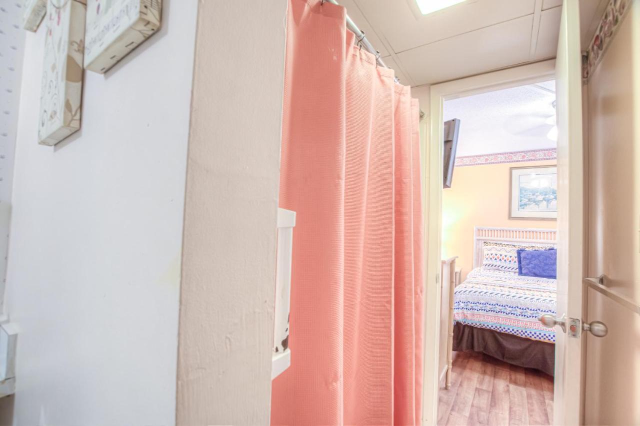Sunbird East 1107 - Beautiful Gulf Front, 1bd 1 Ba, And Great Location