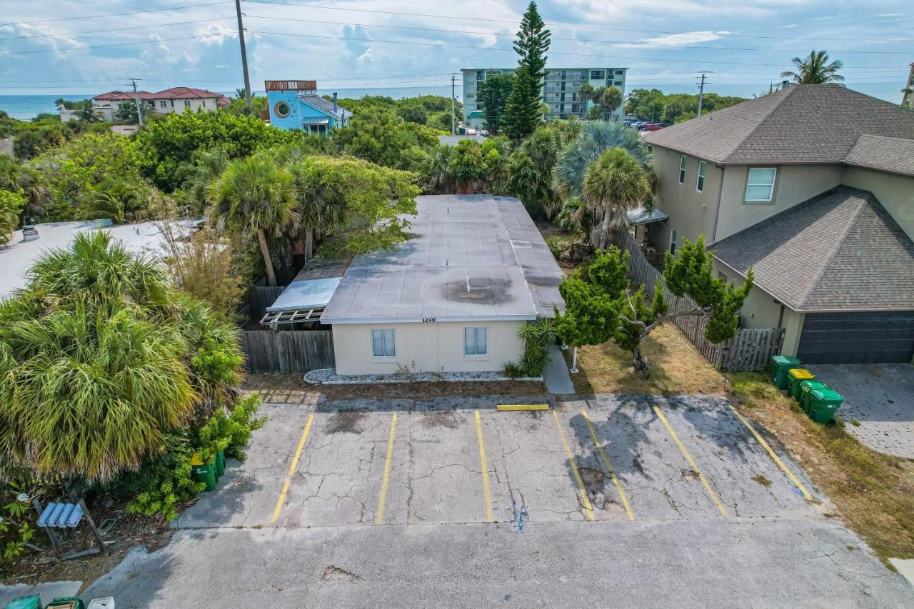 Cocoa Cottages * Cocoa Beach