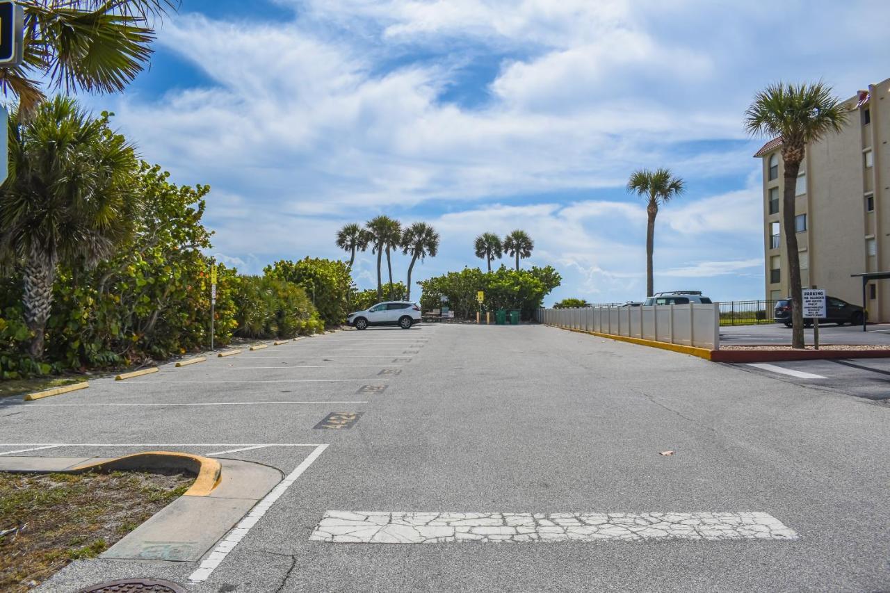 Cocoa Cottages * Cocoa Beach